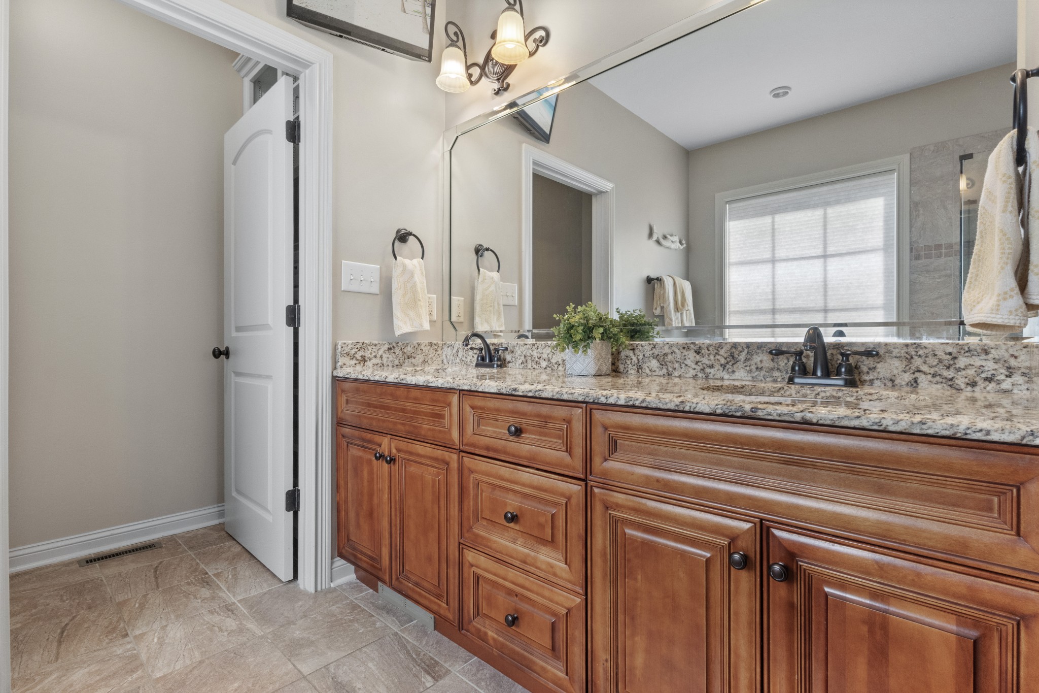 205 Birnam Wood Trce Property Photo 27