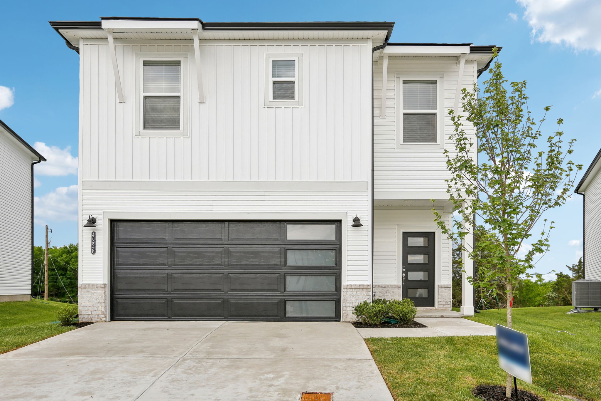 4228 Skyridge Dr Property Photo 1