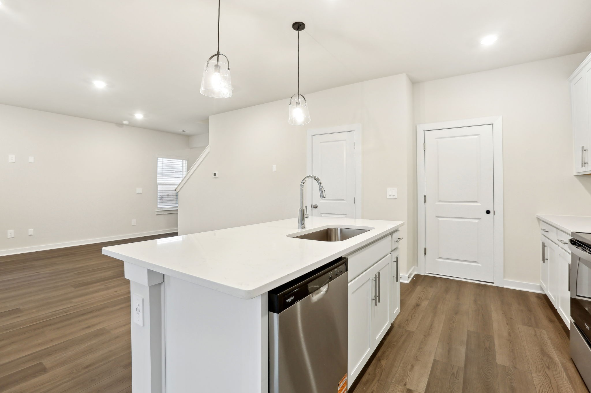 4228 Skyridge Dr Property Photo 12
