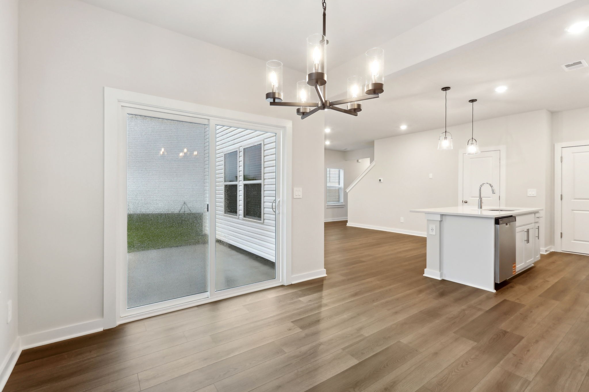 4228 Skyridge Dr Property Photo 17