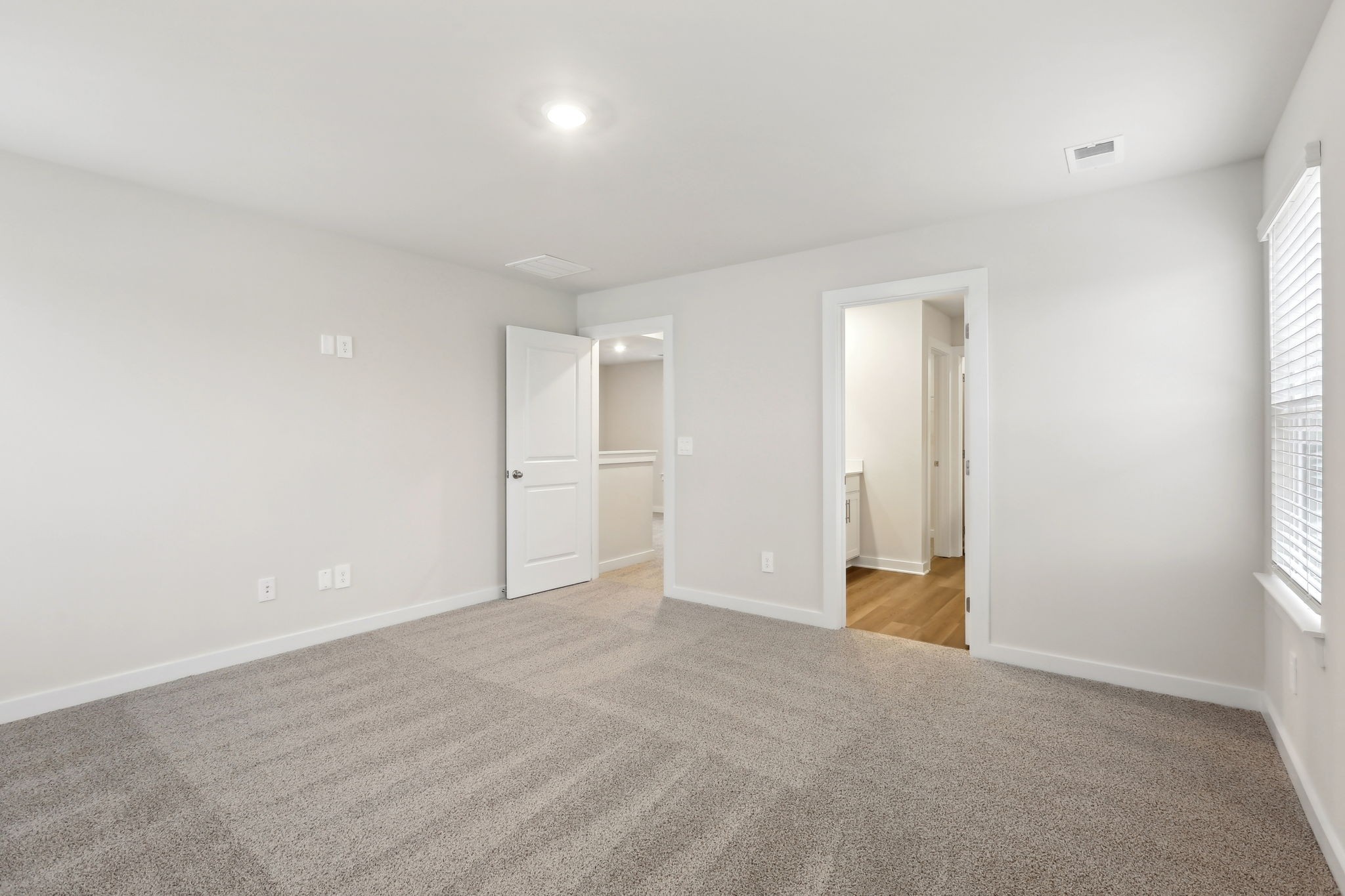 4228 Skyridge Dr Property Photo 31