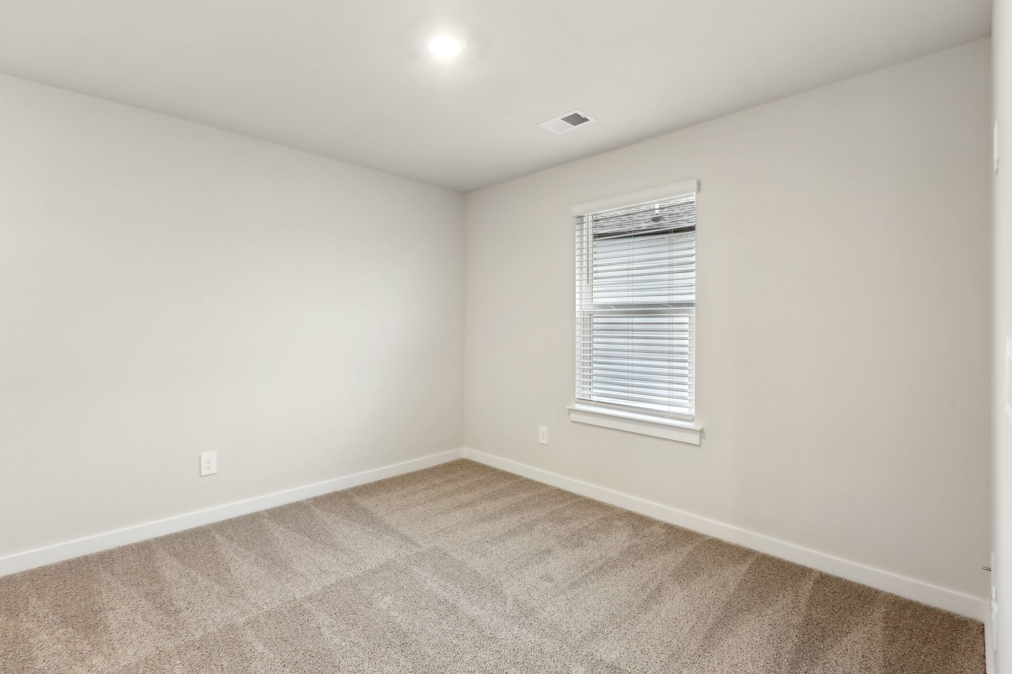 4228 Skyridge Dr Property Photo 32