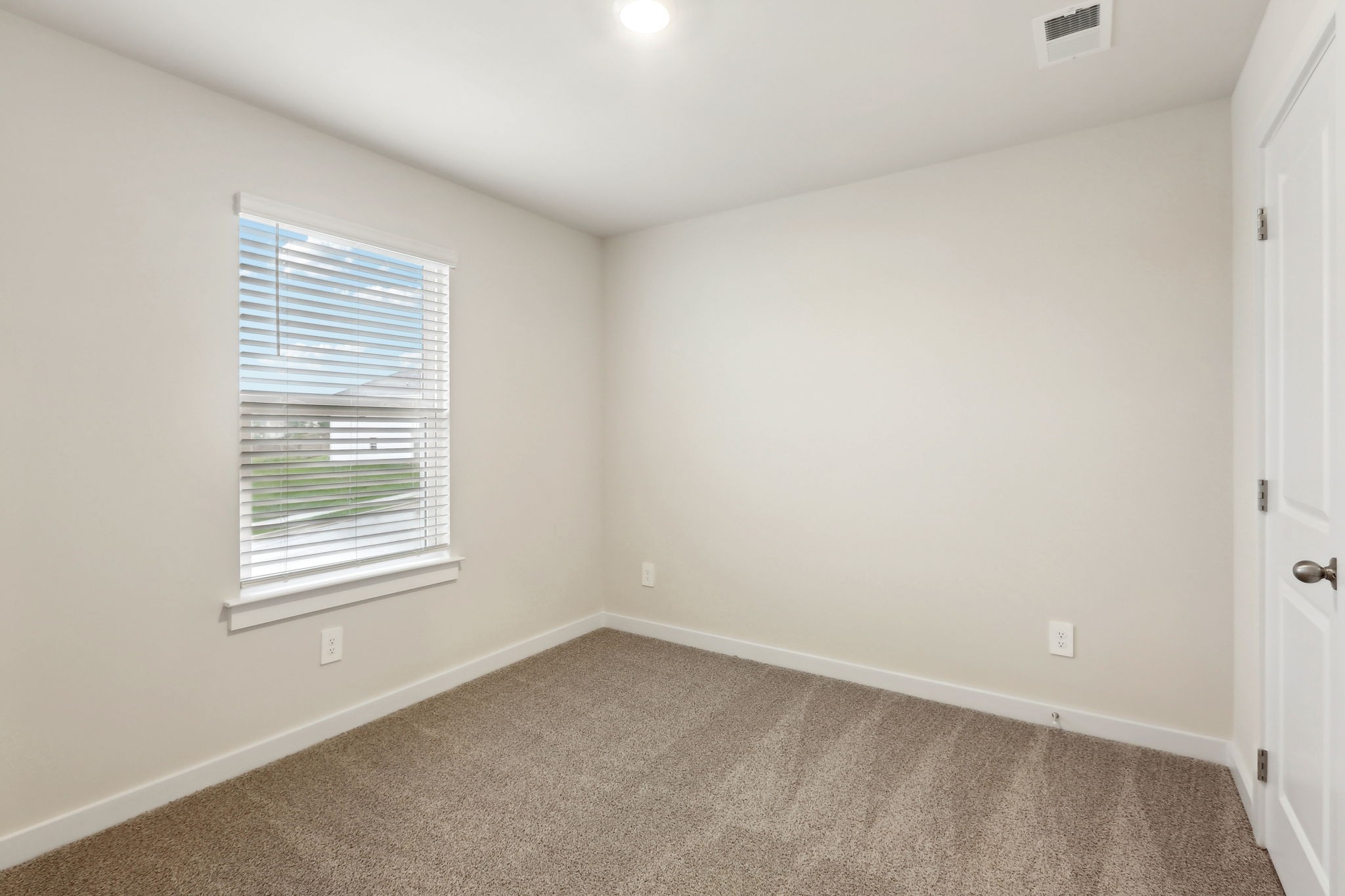4228 Skyridge Dr Property Photo 41