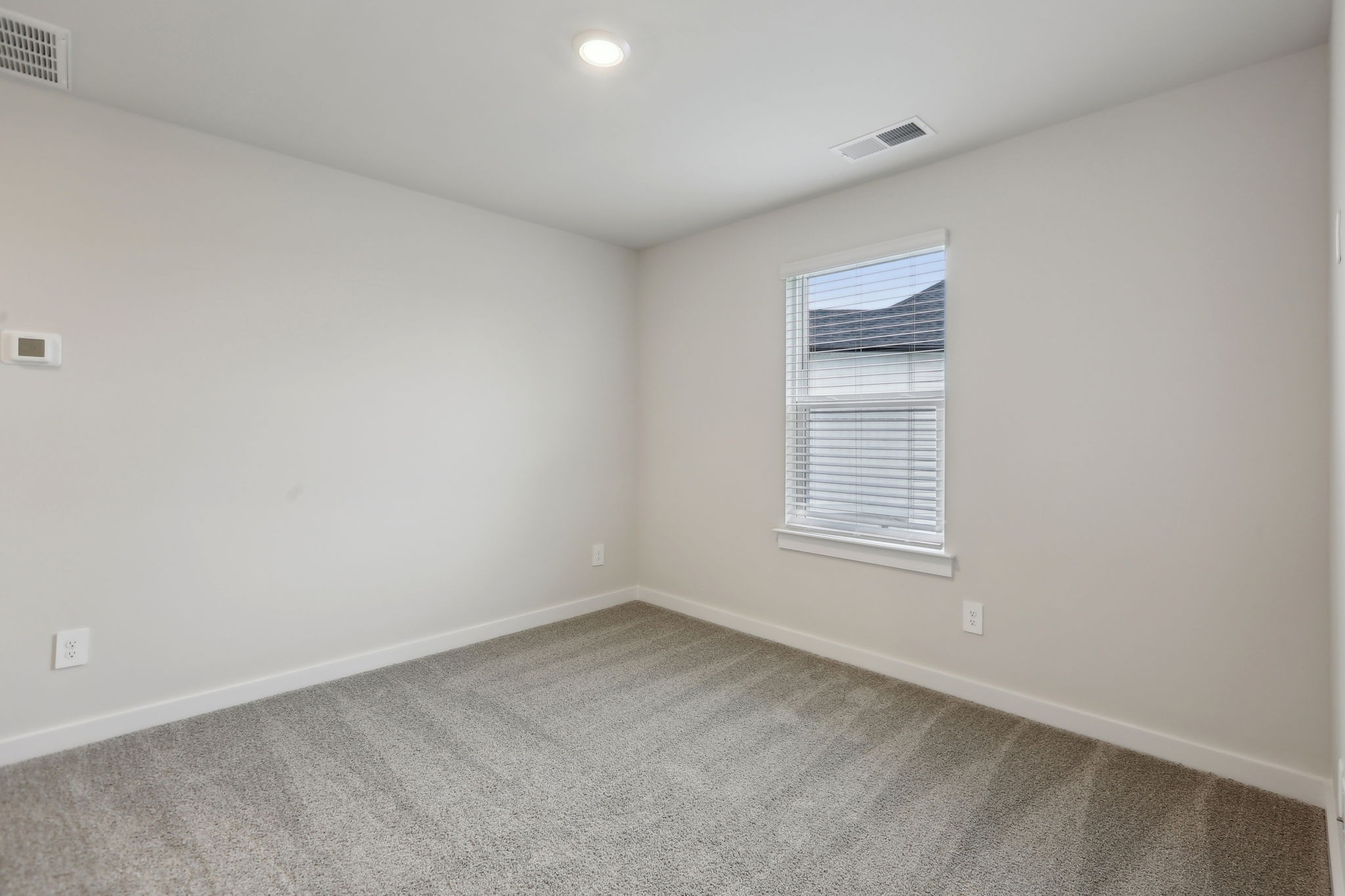 4220 Skyridge Dr Property Photo 24