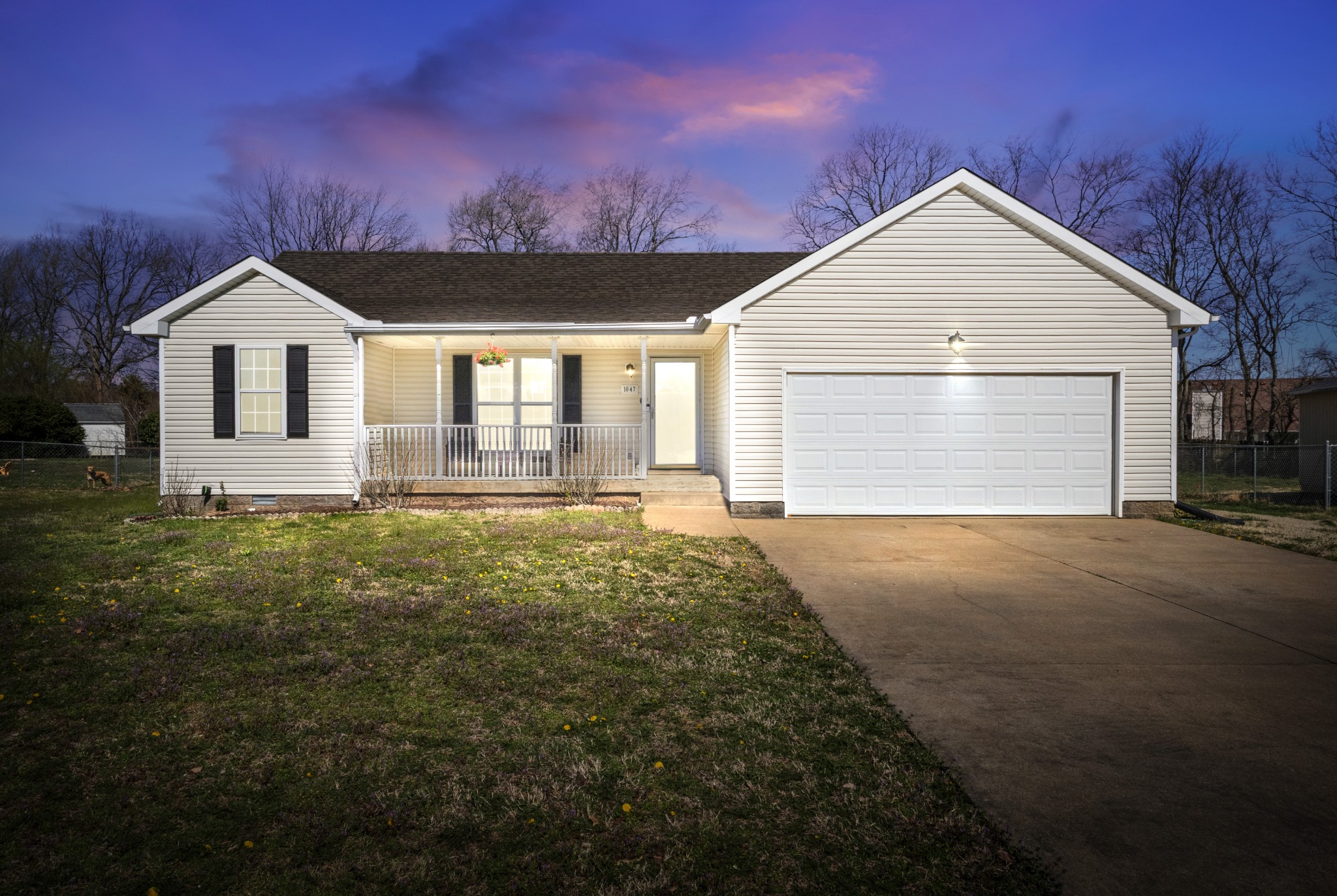 1047 Waterford Cir Property Photo