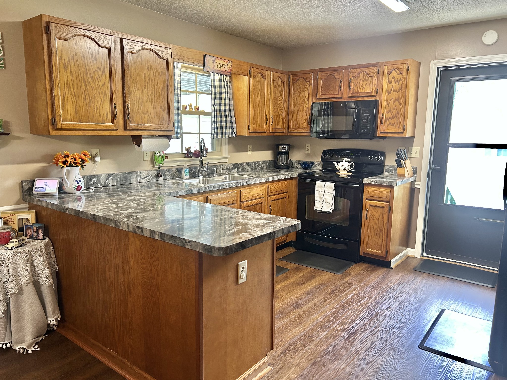1306 Mcmahan St Property Photo 17