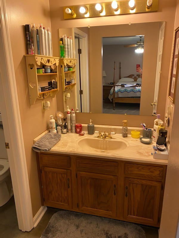 1306 Mcmahan St Property Photo 28
