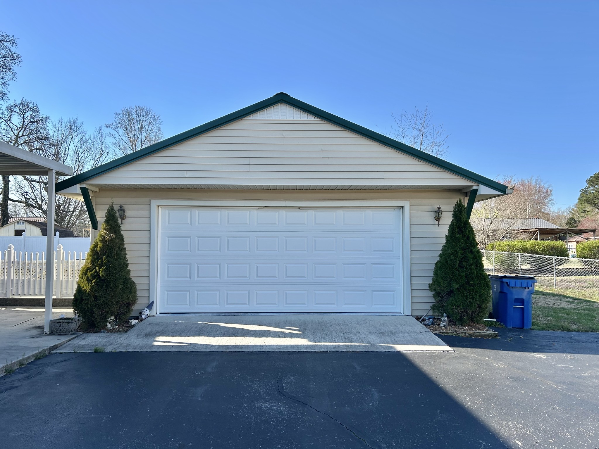 1306 Mcmahan St Property Photo 45
