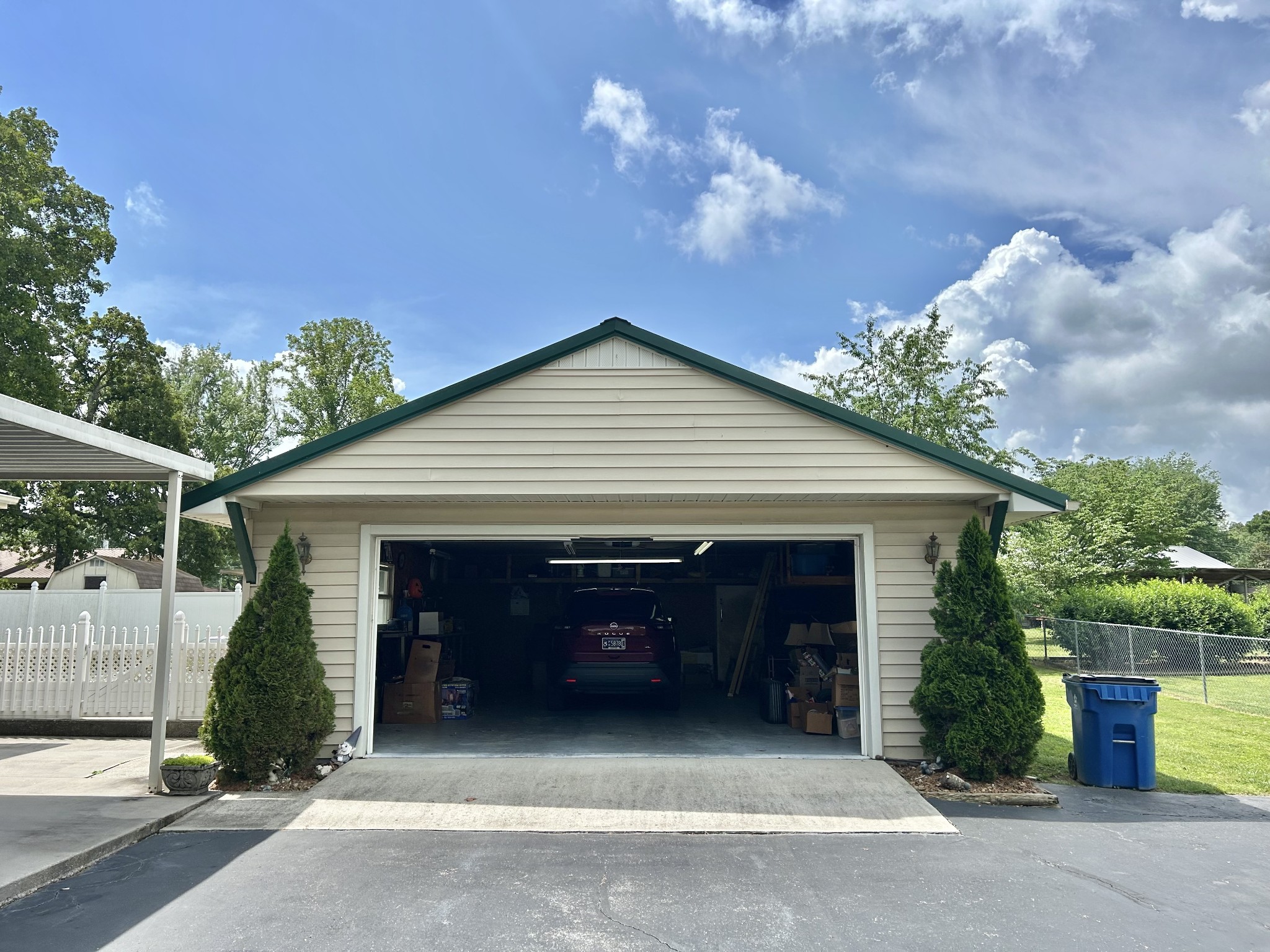 1306 Mcmahan St Property Photo 46