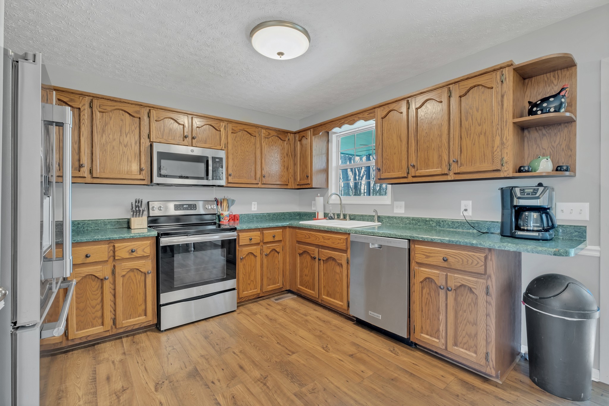 1213 Brockton Ct Property Photo 13