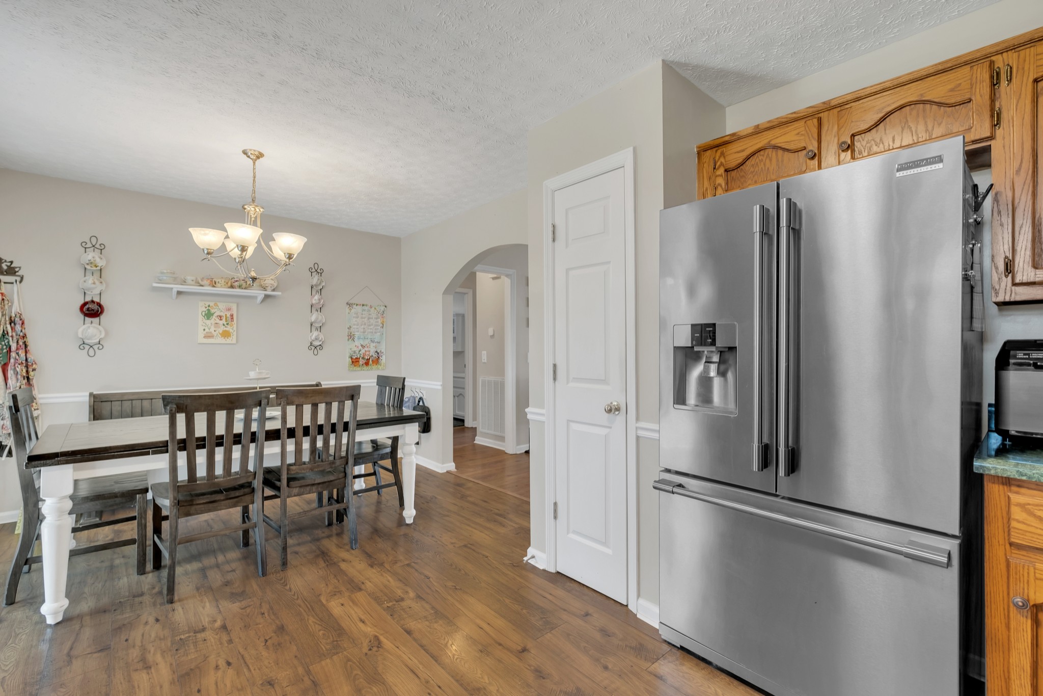 1213 Brockton Ct Property Photo 15