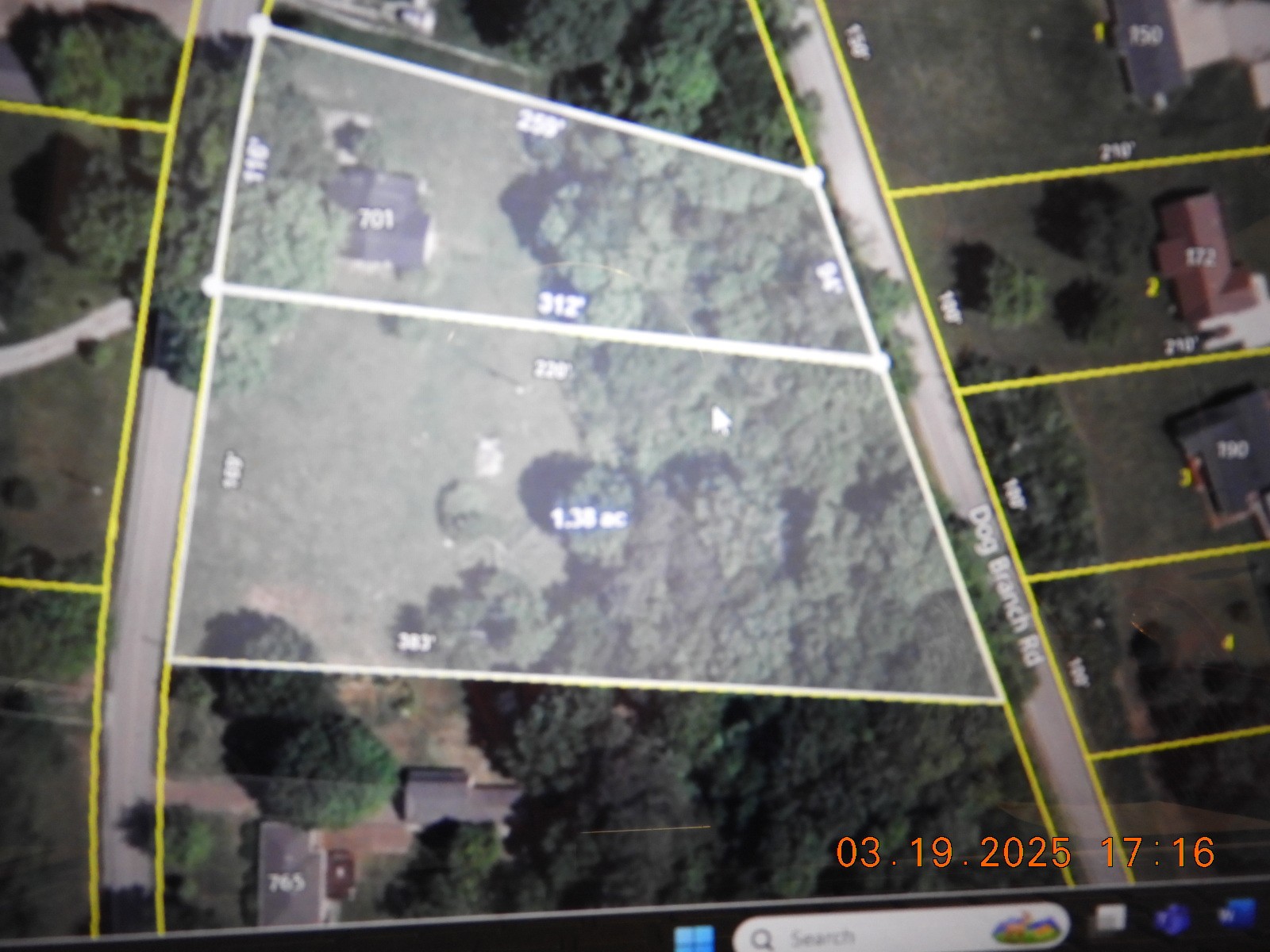 701 Oak Grove Rd Property Photo