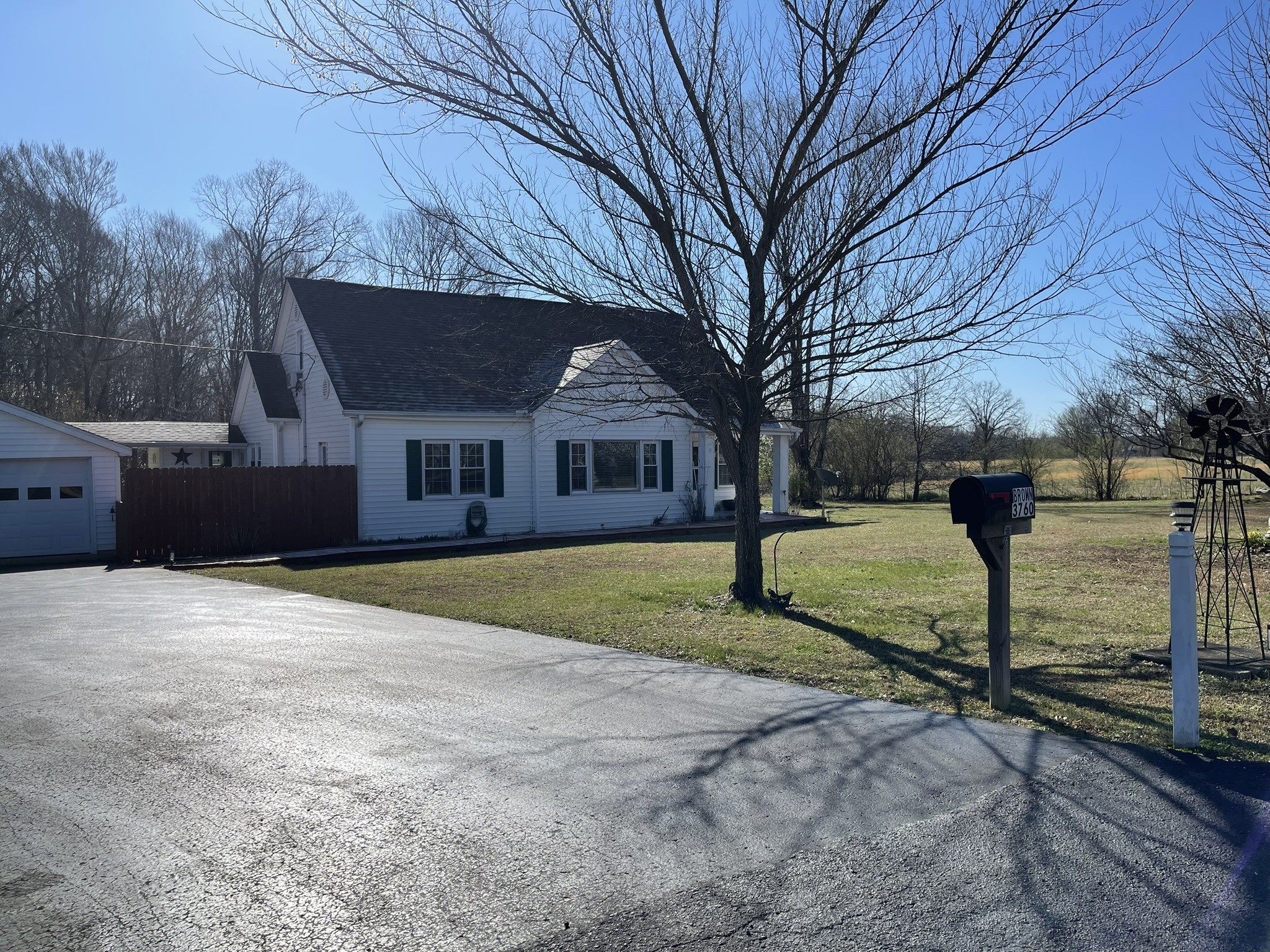 3760 Highway 70 Property Photo