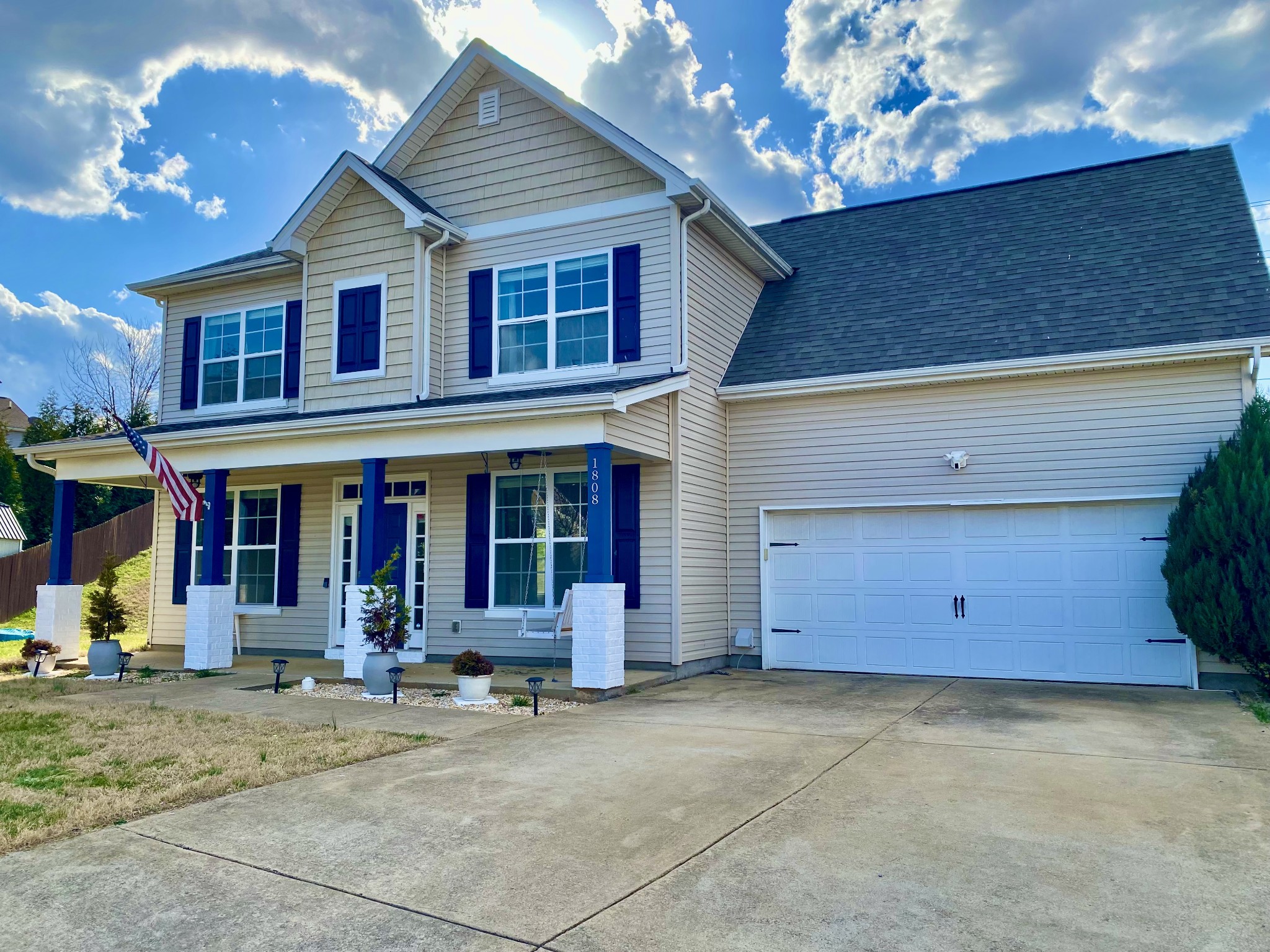 1808 Luke Ct Property Photo
