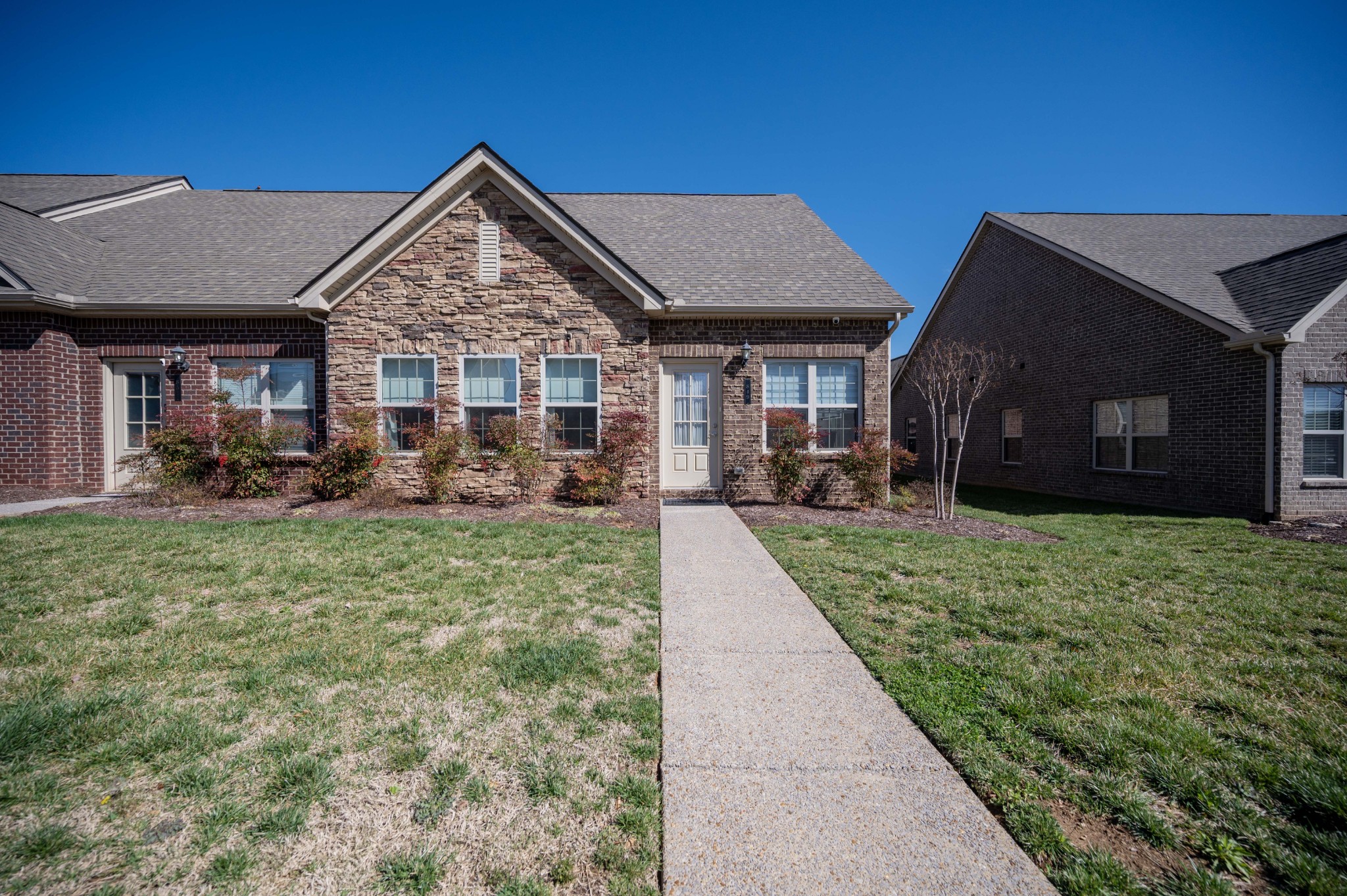 849 Arbon Vale Drive Property Photo 1
