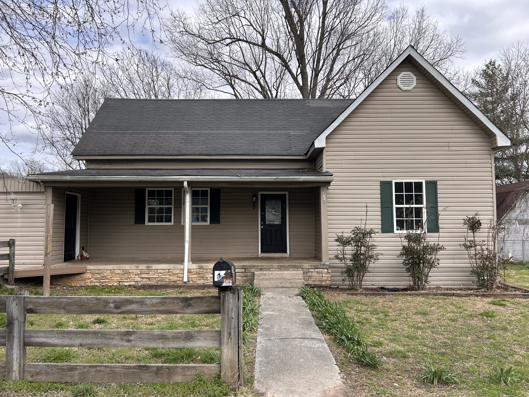 226 Higdon St Property Photo