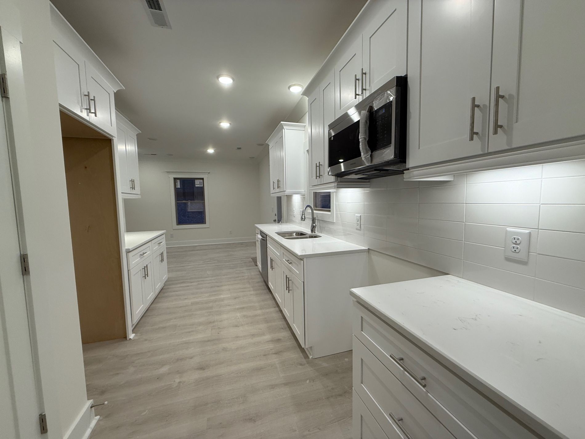 7132 Silverwood Trl Property Photo 8