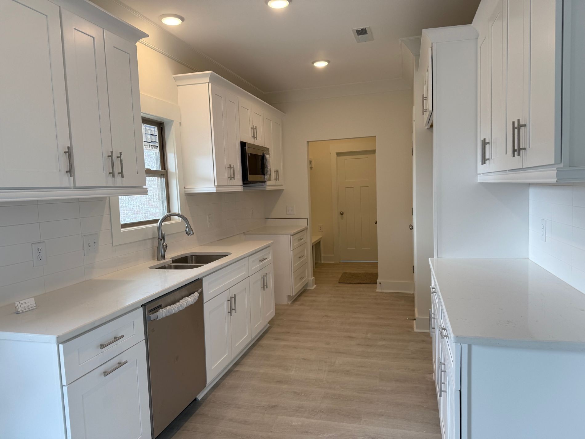7132 Silverwood Trl Property Photo 9