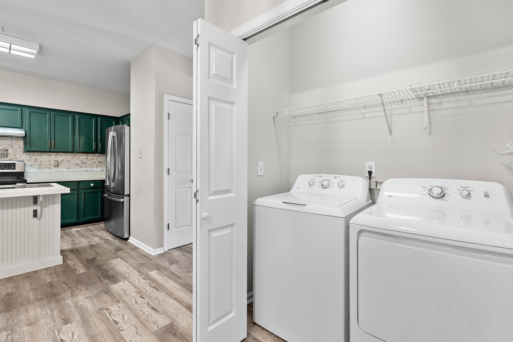 900 Dove Ridge Cir Property Photo 14