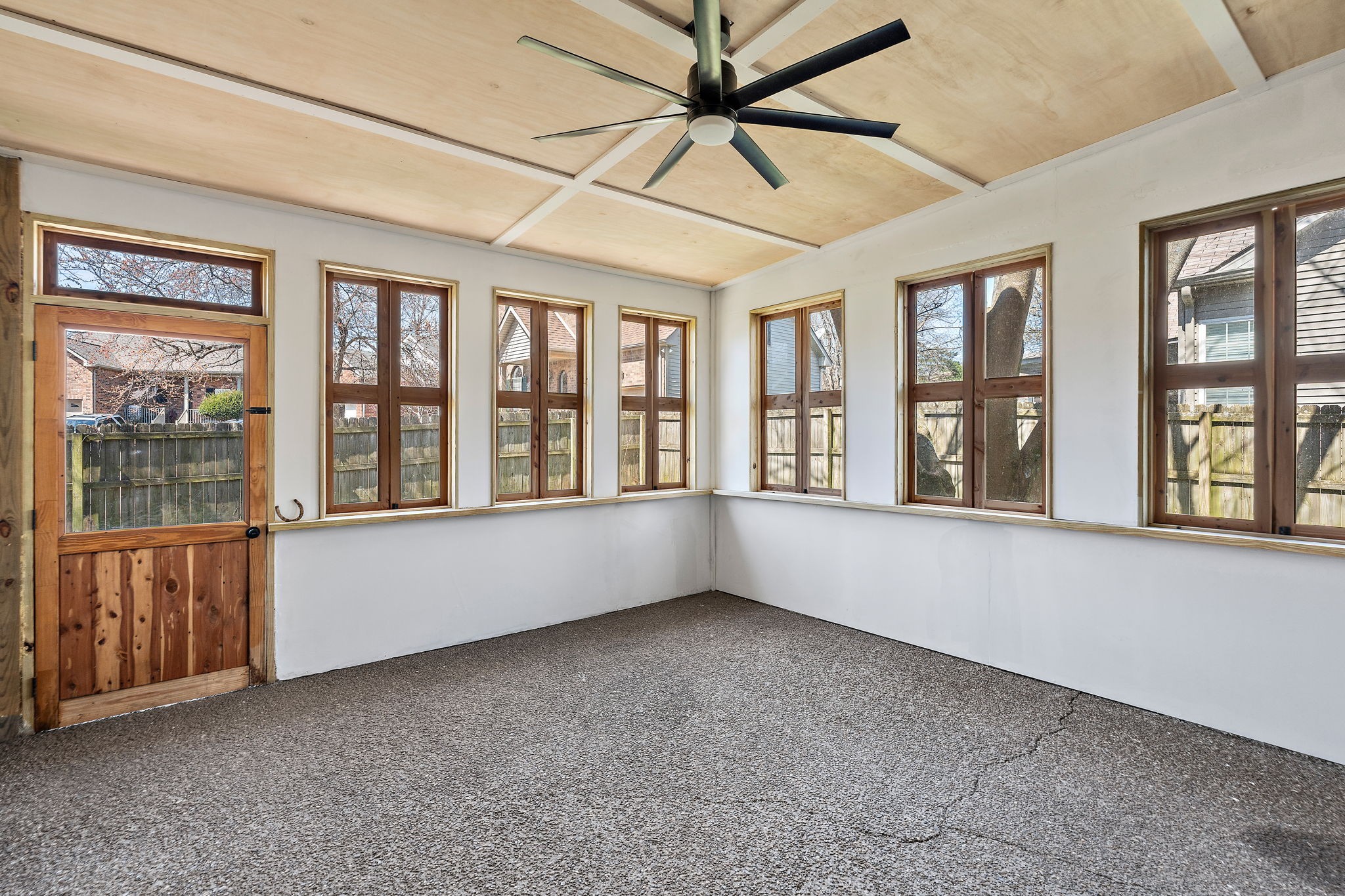 900 Dove Ridge Cir Property Photo 24