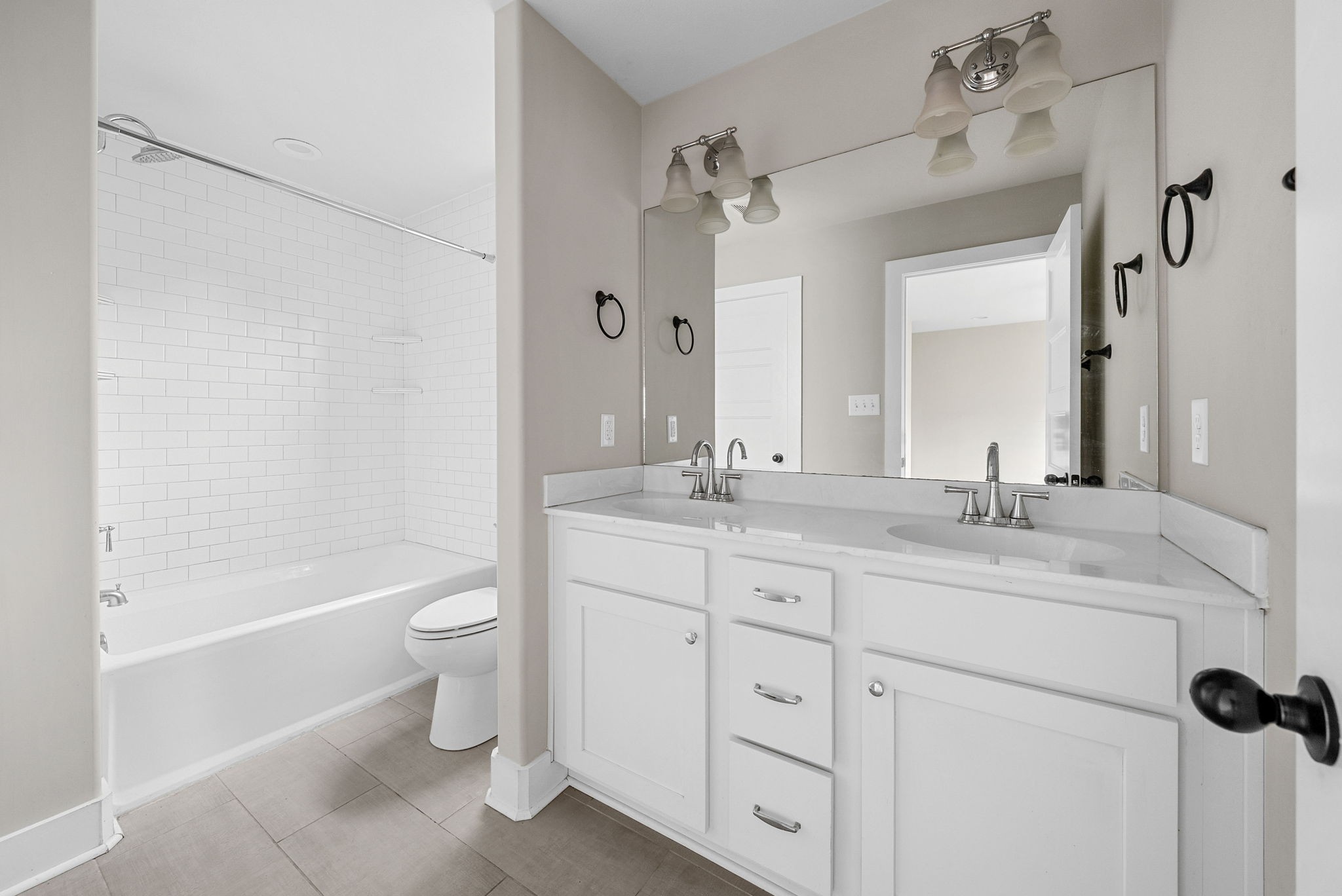 646 Appomattox Ct Property Photo 15