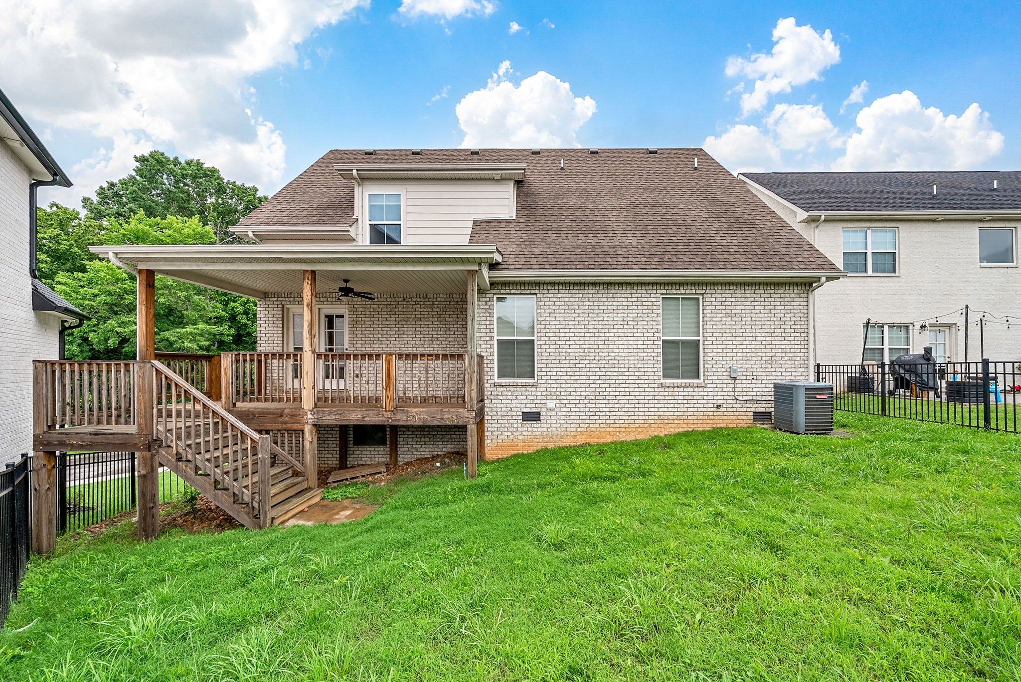 646 Appomattox Ct Property Photo 28