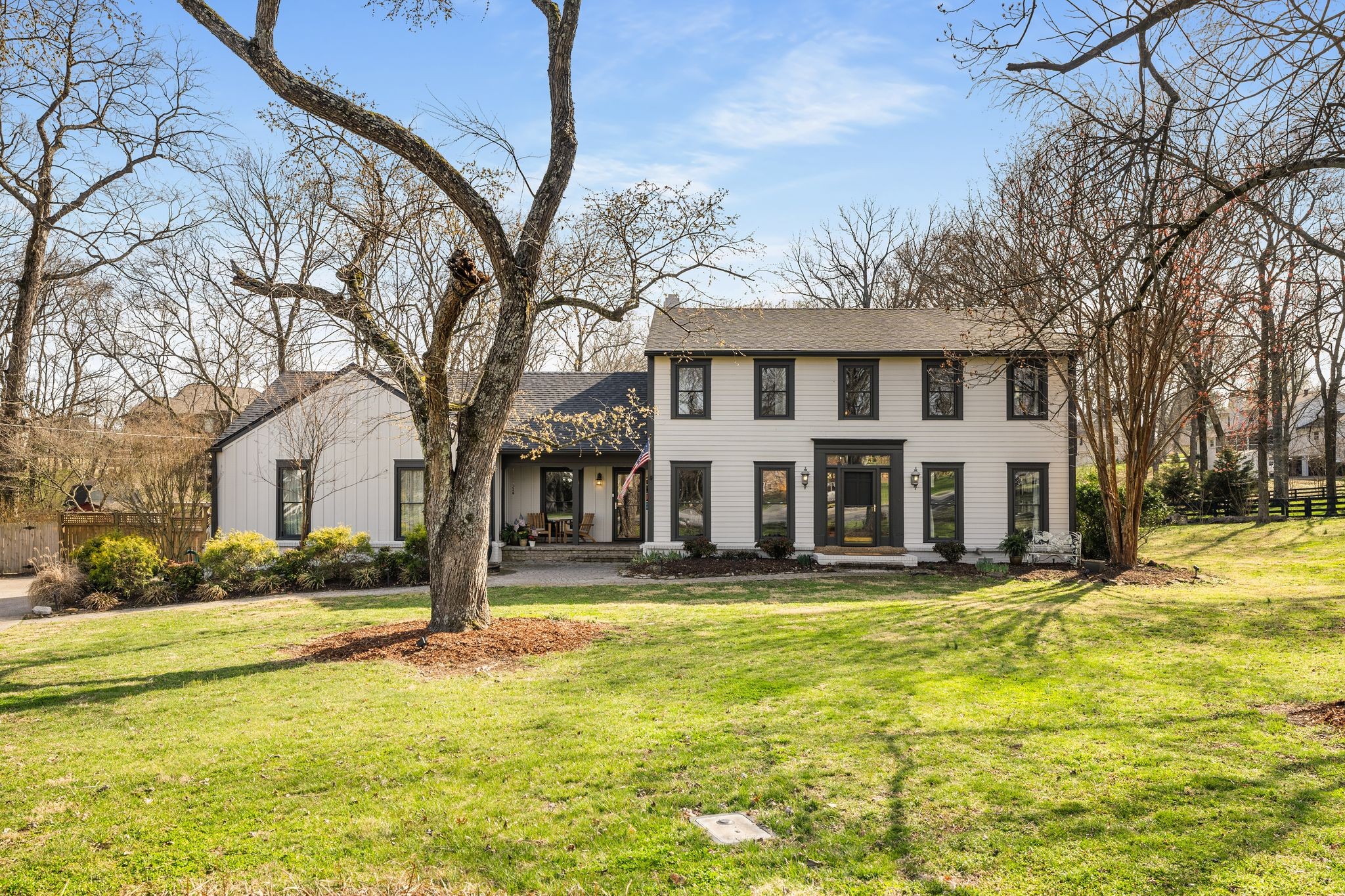 8203 Foxview Ct Property Photo 1
