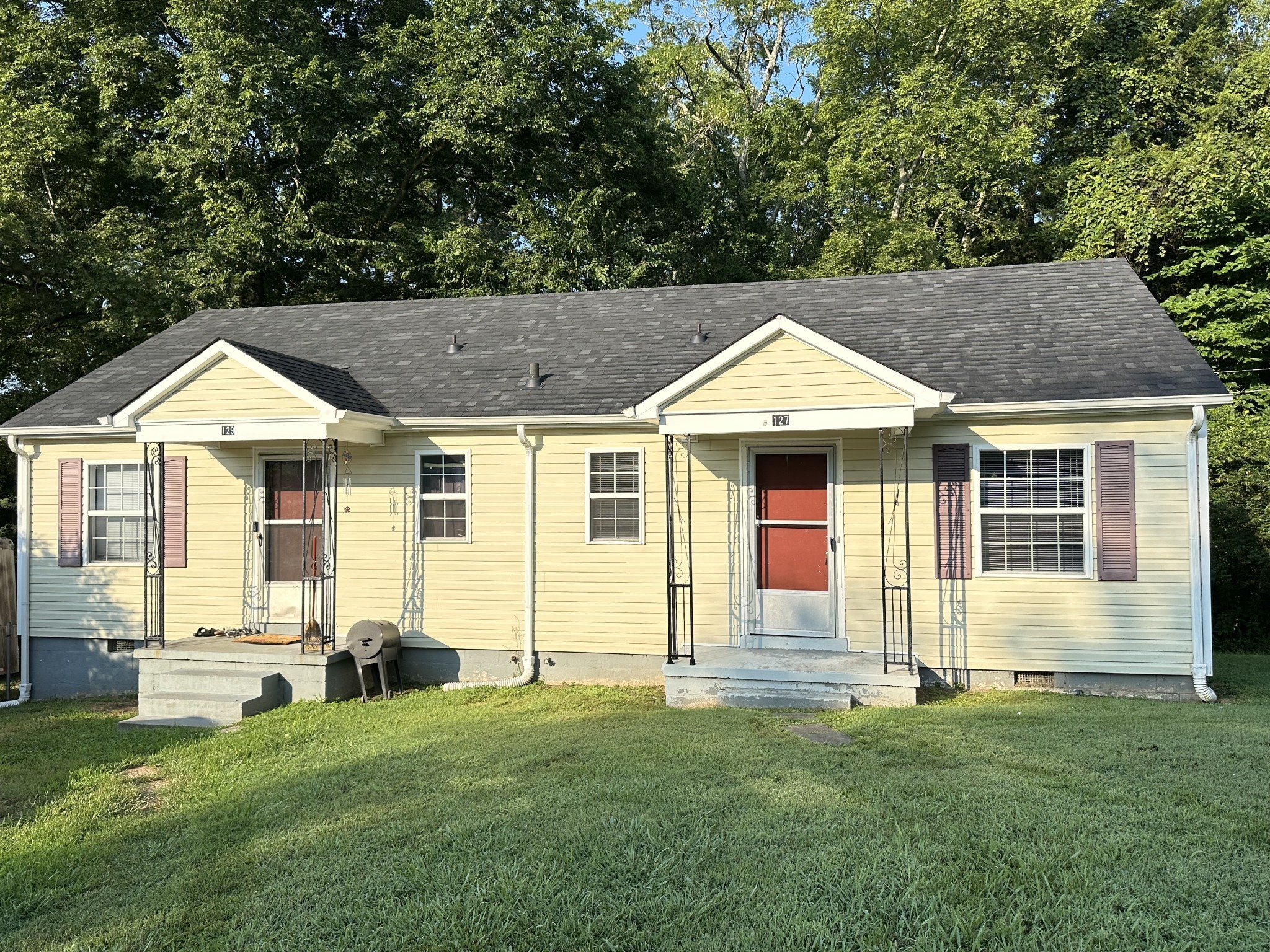 127 Allison Dr Property Photo 1
