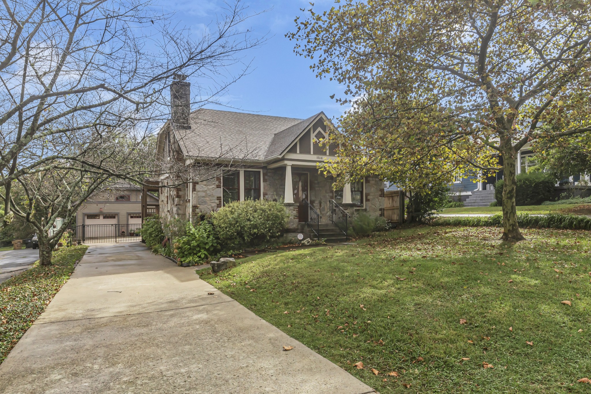 1808 Eastland Ave Property Photo