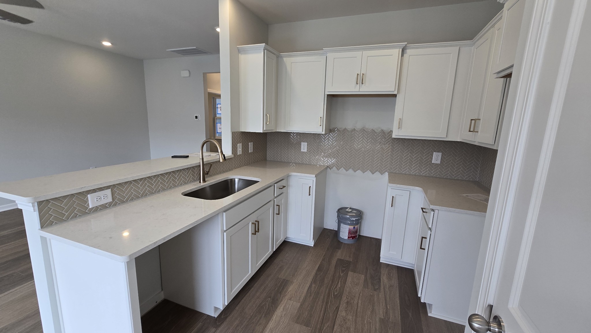 6204 Kenwyn Pass Property Photo 13