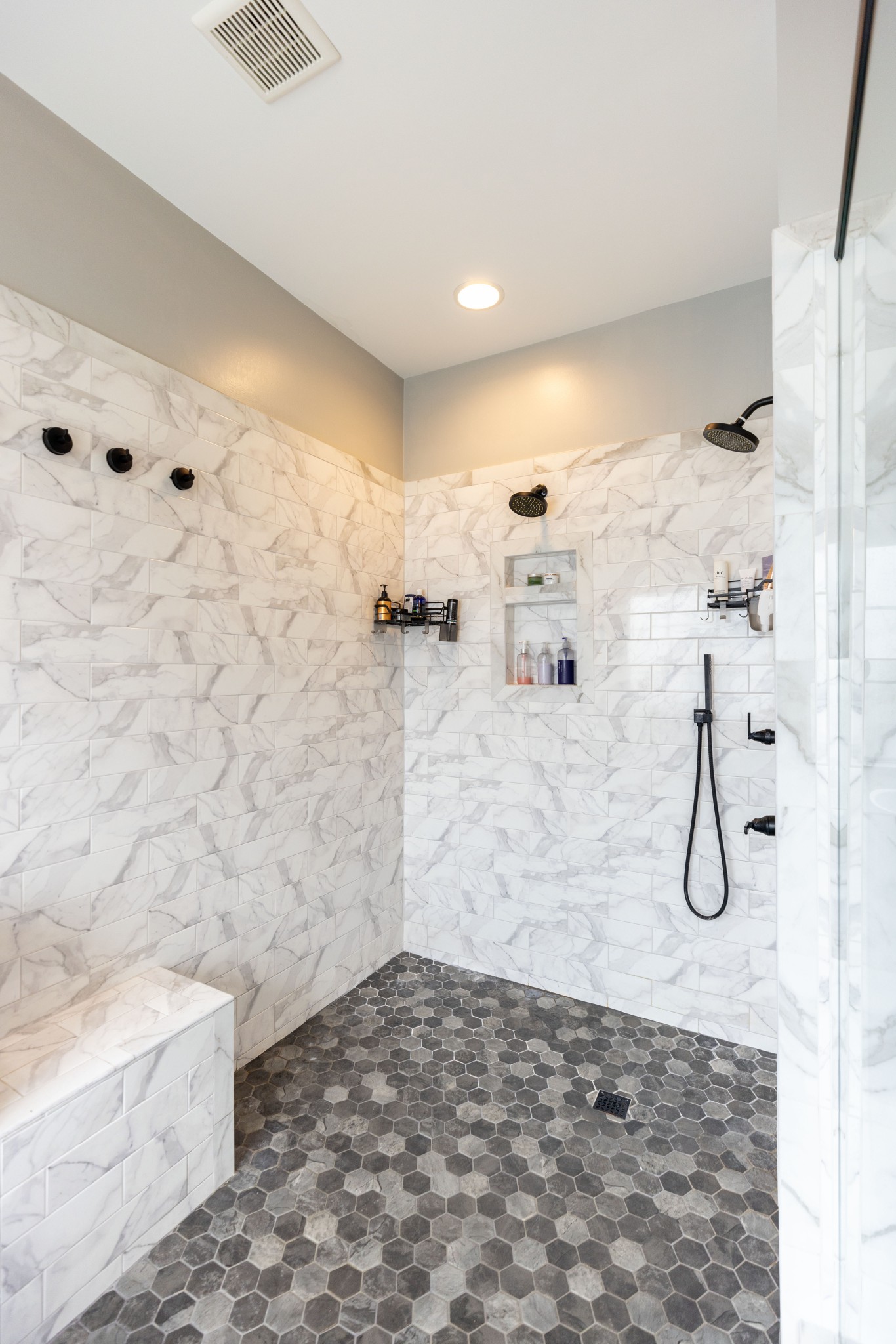 2250 London Ln Property Photo 19