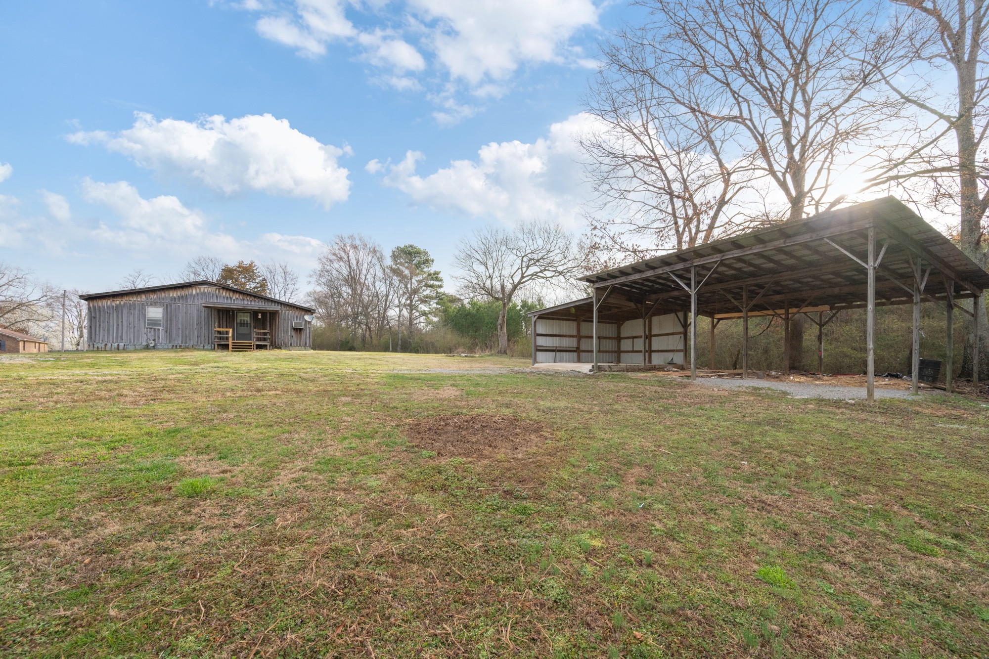 87 Anglin St Property Photo