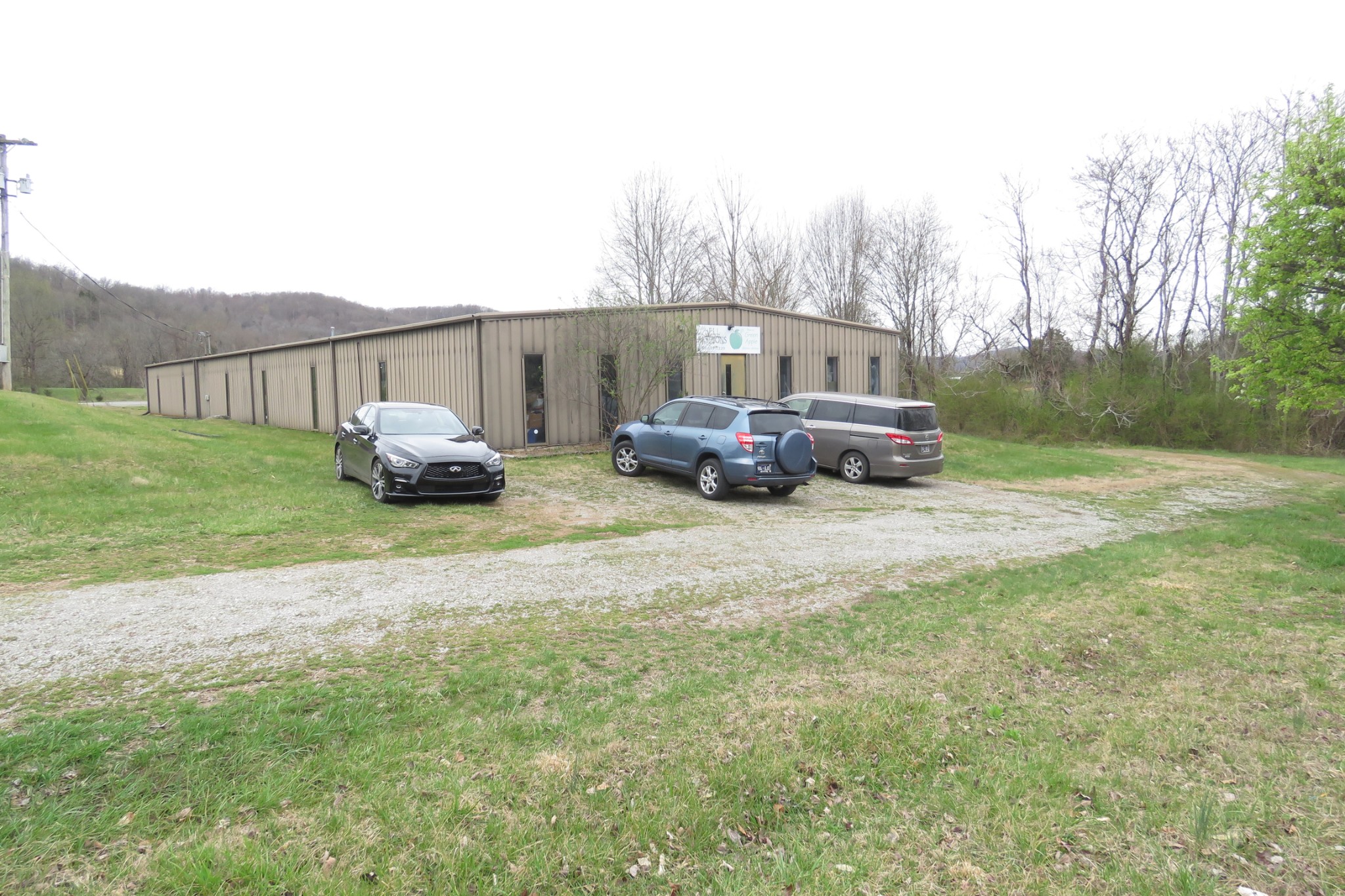 436 Mountain St Property Photo