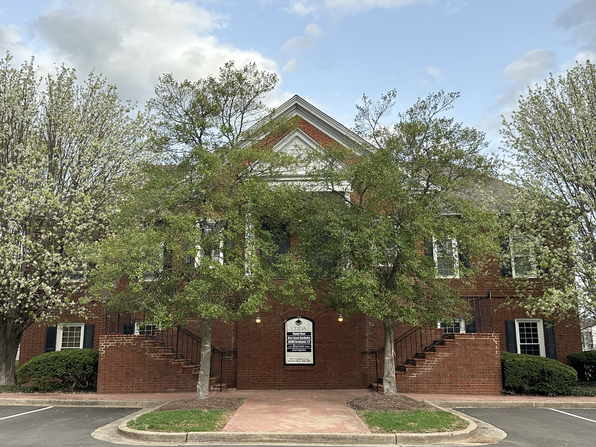 5042 Thoroughbred Lane Property Photo