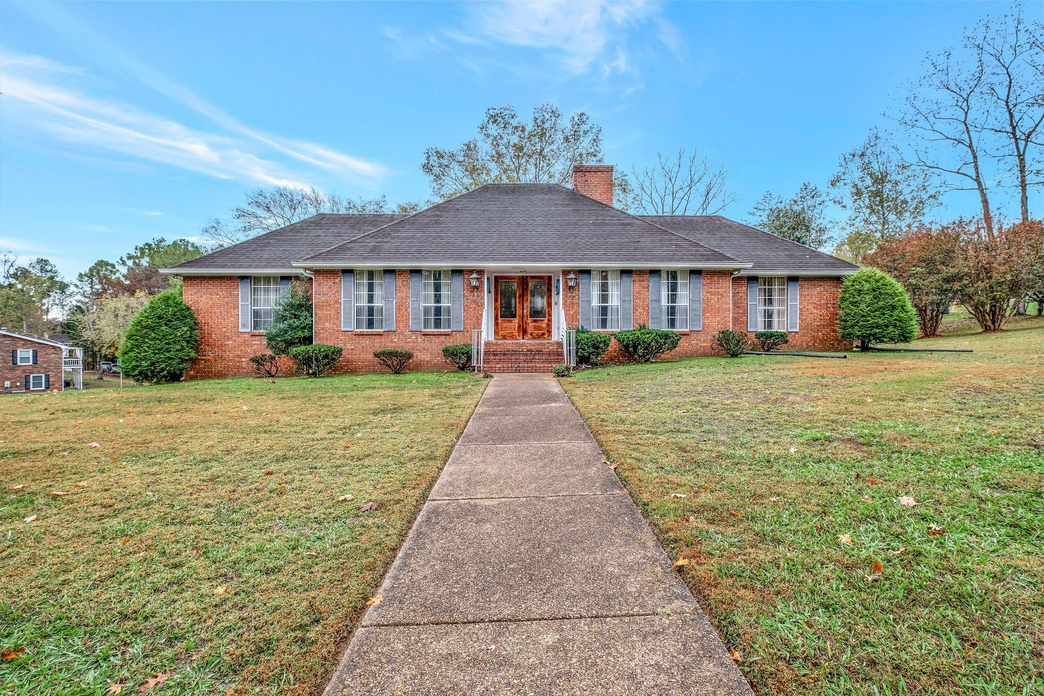 640 Ridgeway Dr Property Photo