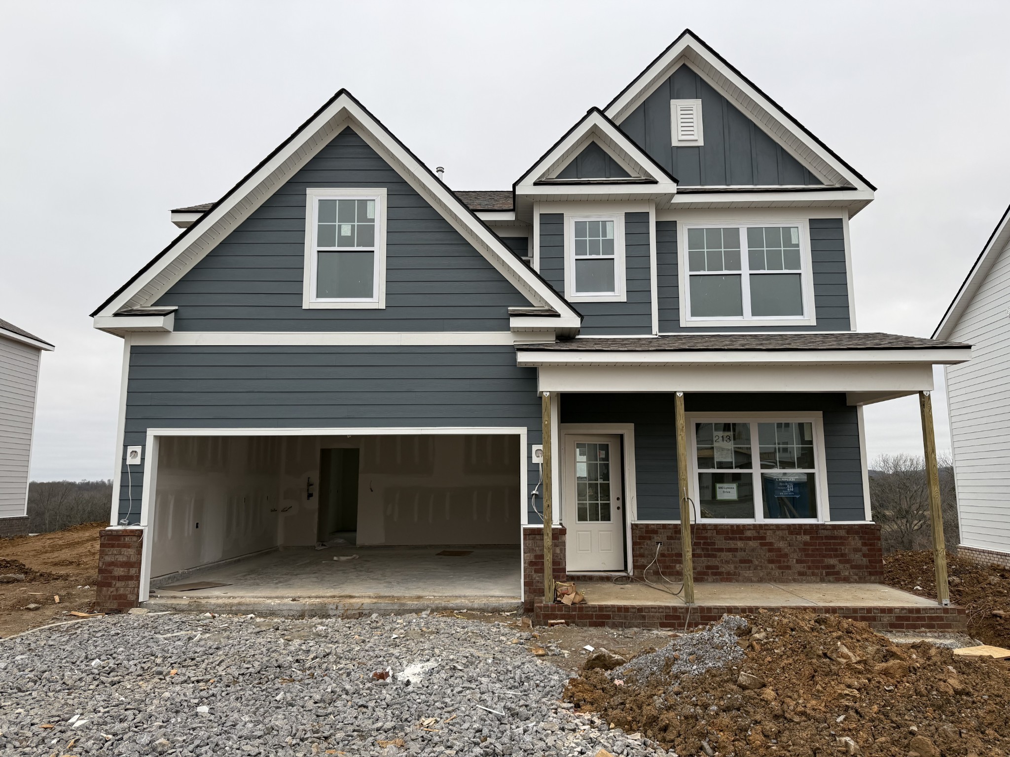 593 Lyness Drive Property Photo