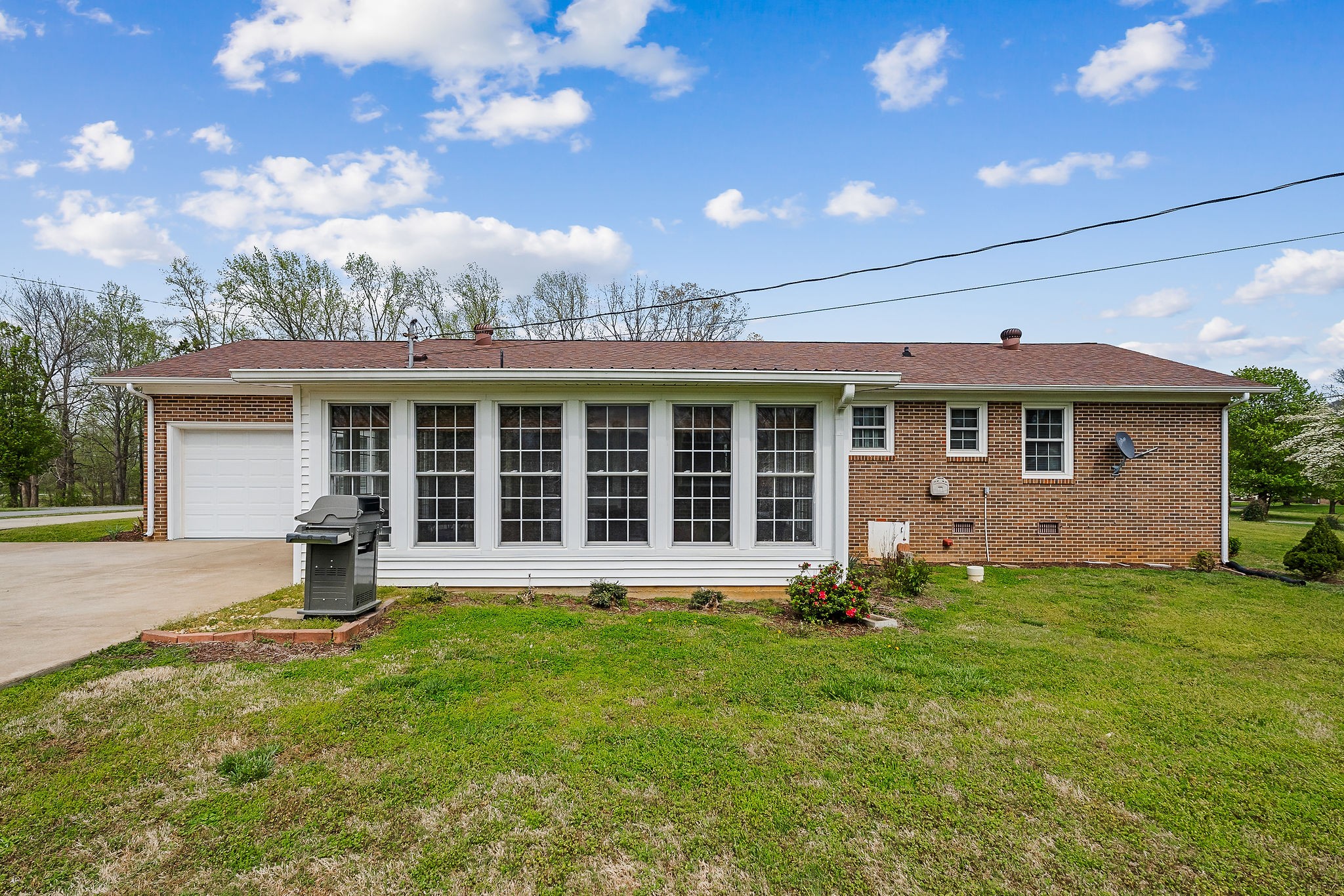 132 Crestview Dr Property Photo 9