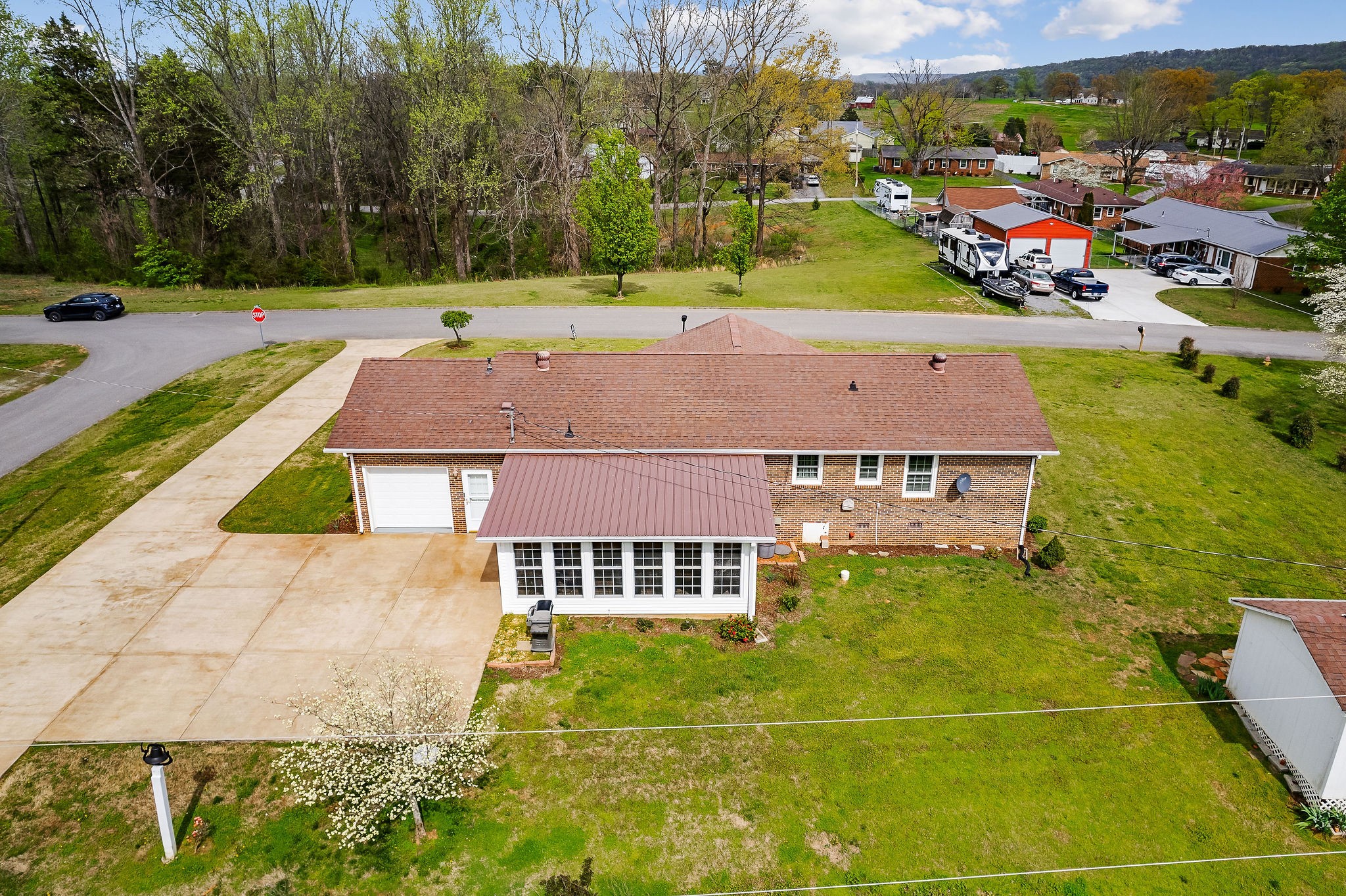 132 Crestview Dr Property Photo 16