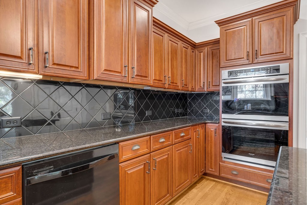 1411 Robert E Lee Ln Property Photo 12