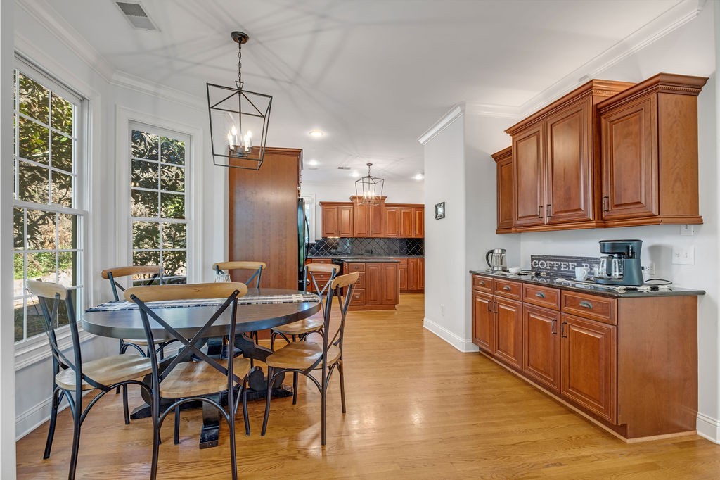 1411 Robert E Lee Ln Property Photo 15