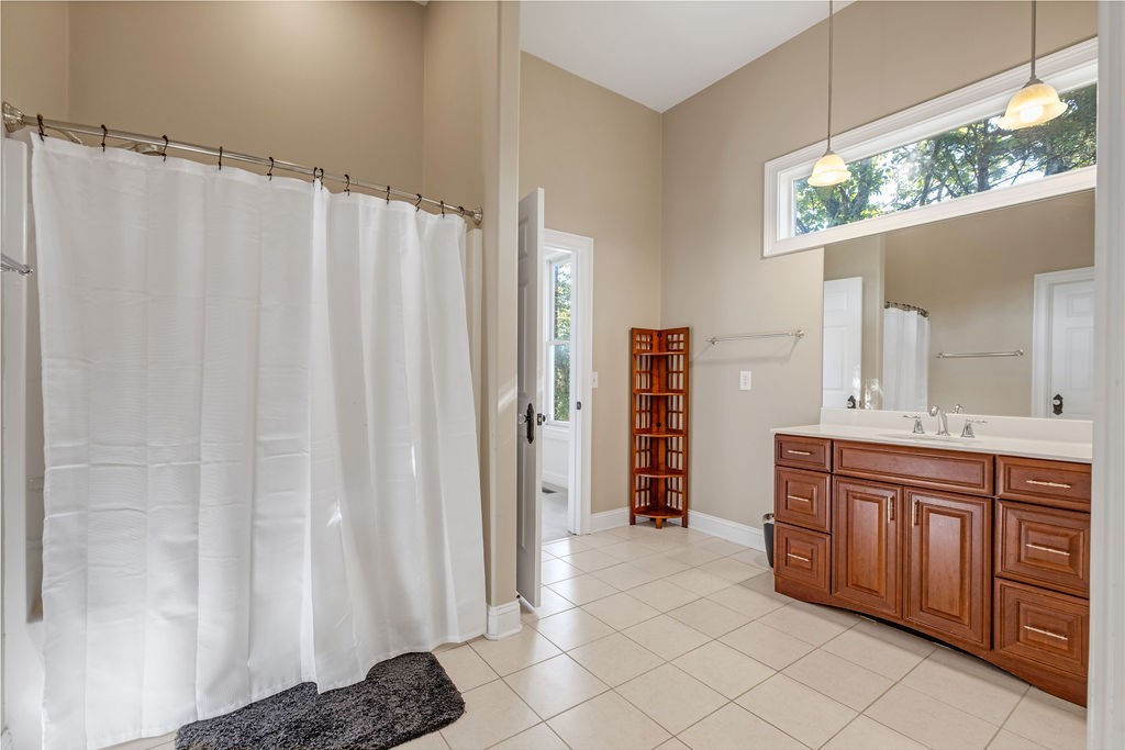 1411 Robert E Lee Ln Property Photo 37