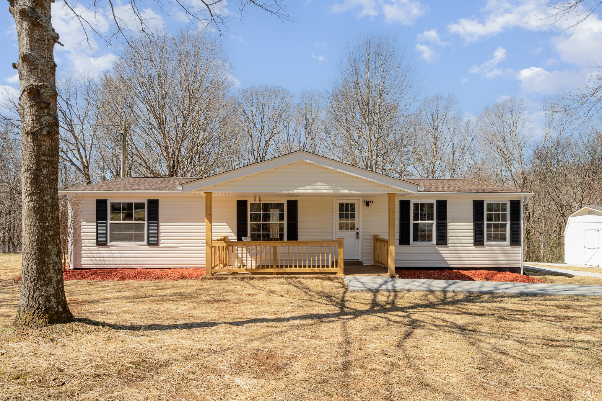 675 Bobbitt Rd Property Photo