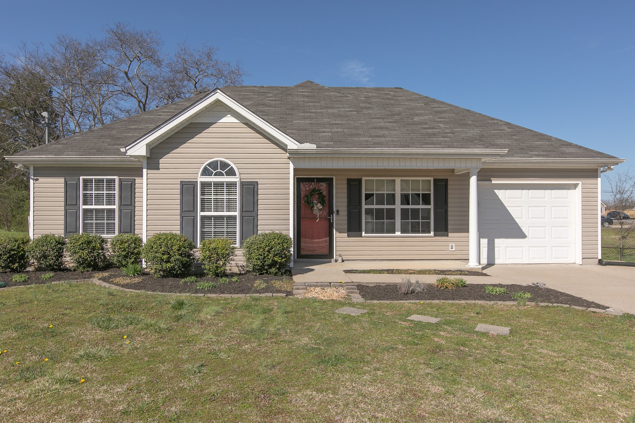 1025 Maxfli Dr Property Photo 1