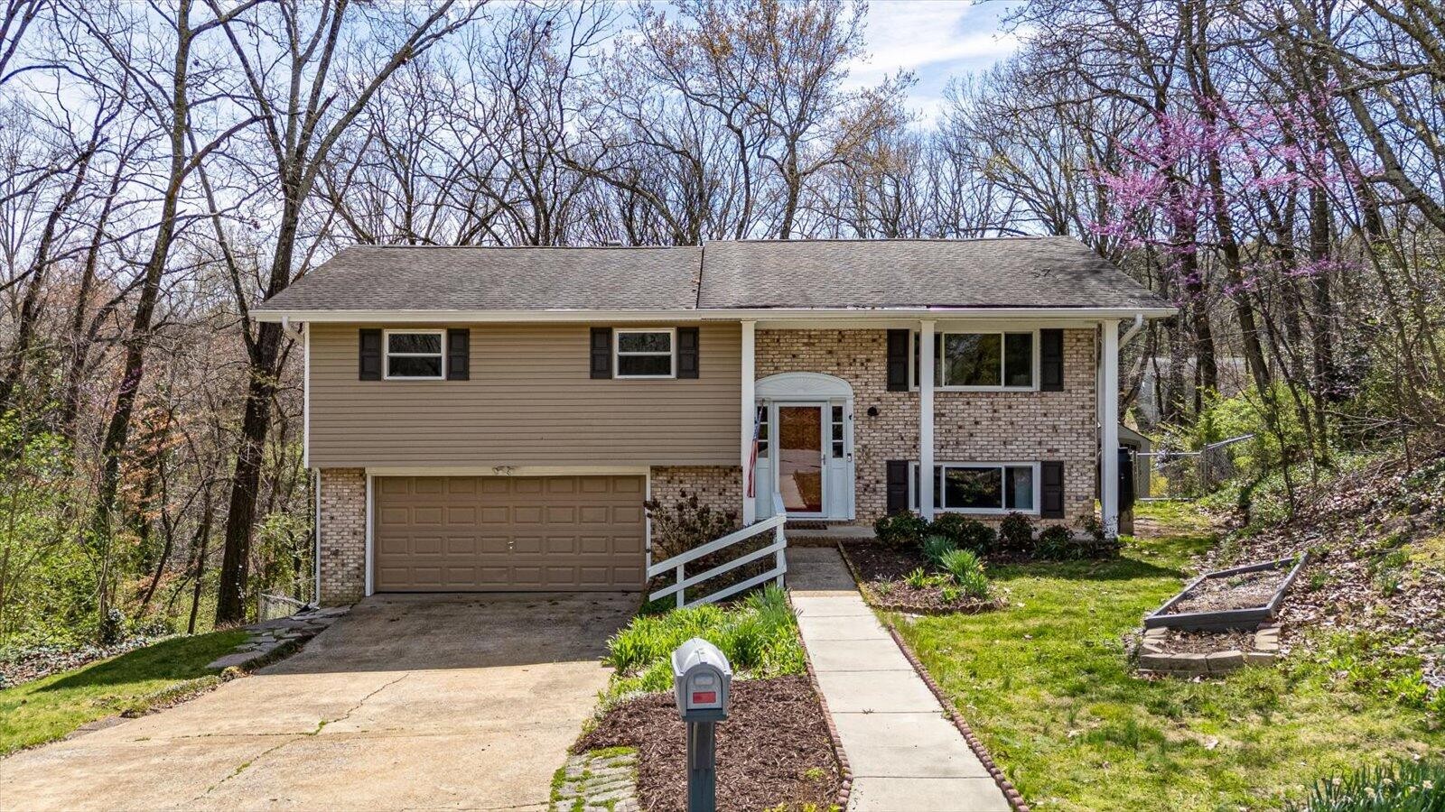620 Mountain Wood Drive Property Photo