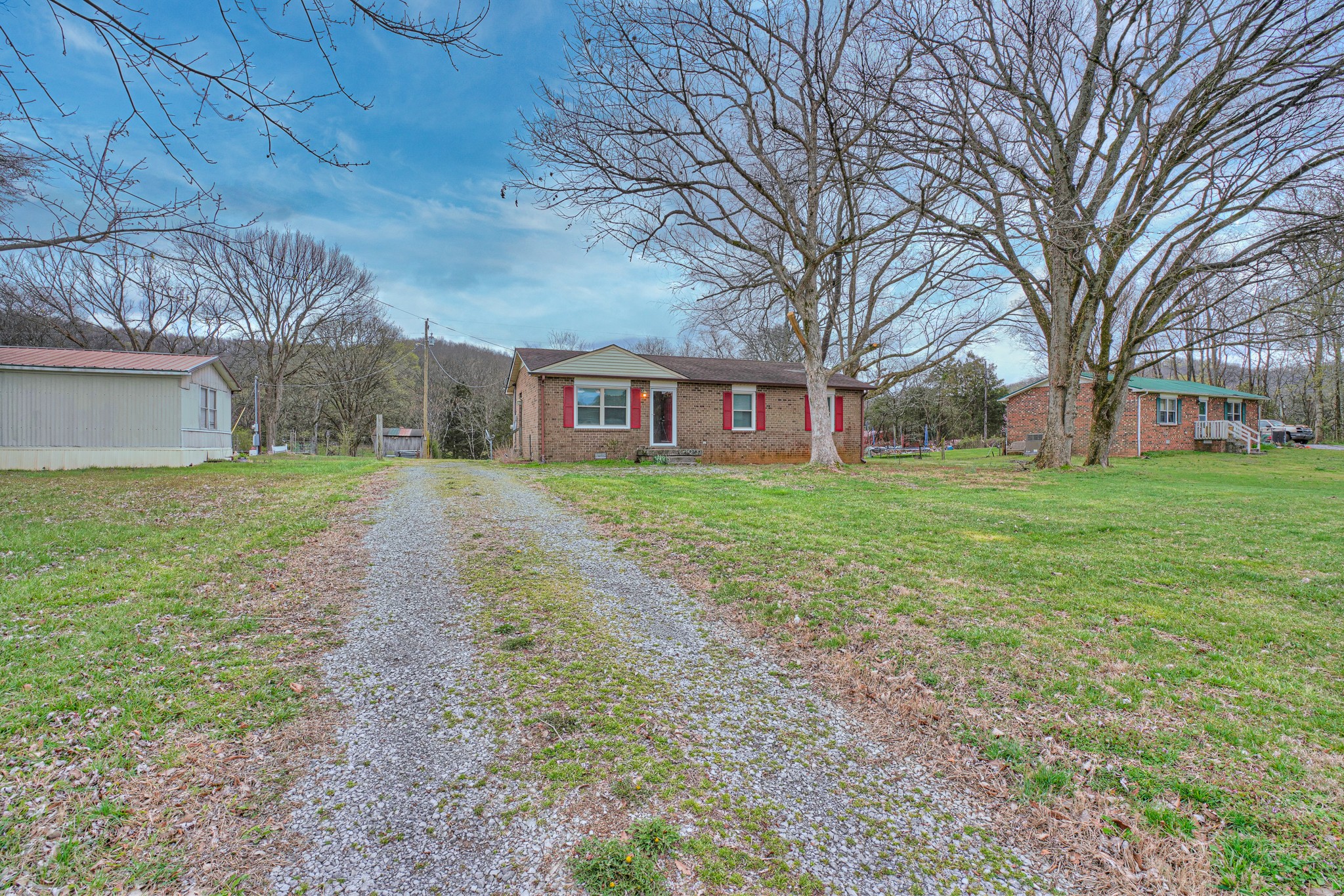775 Dickens Hill Rd Property Photo