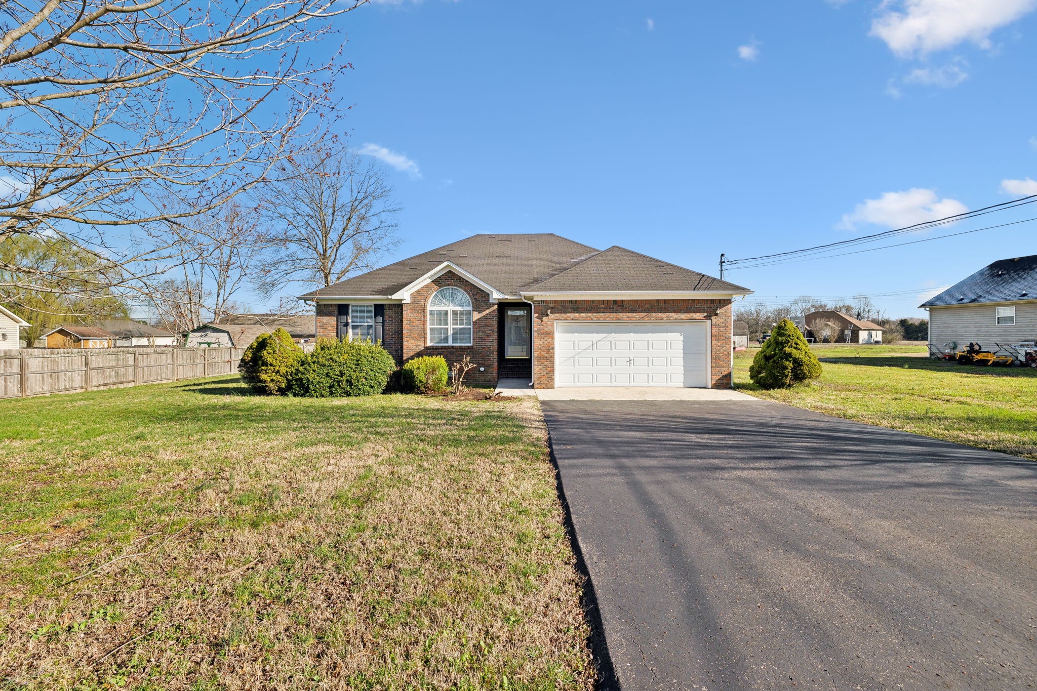 2311 Forrest Fields Dr Property Photo