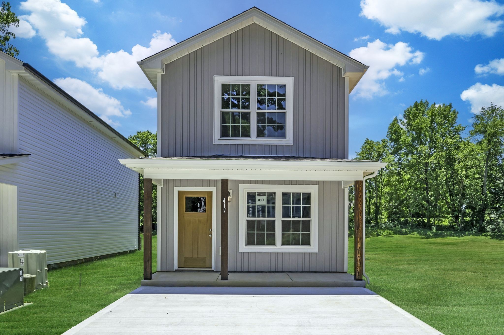 417 Via Drive Property Photo 1