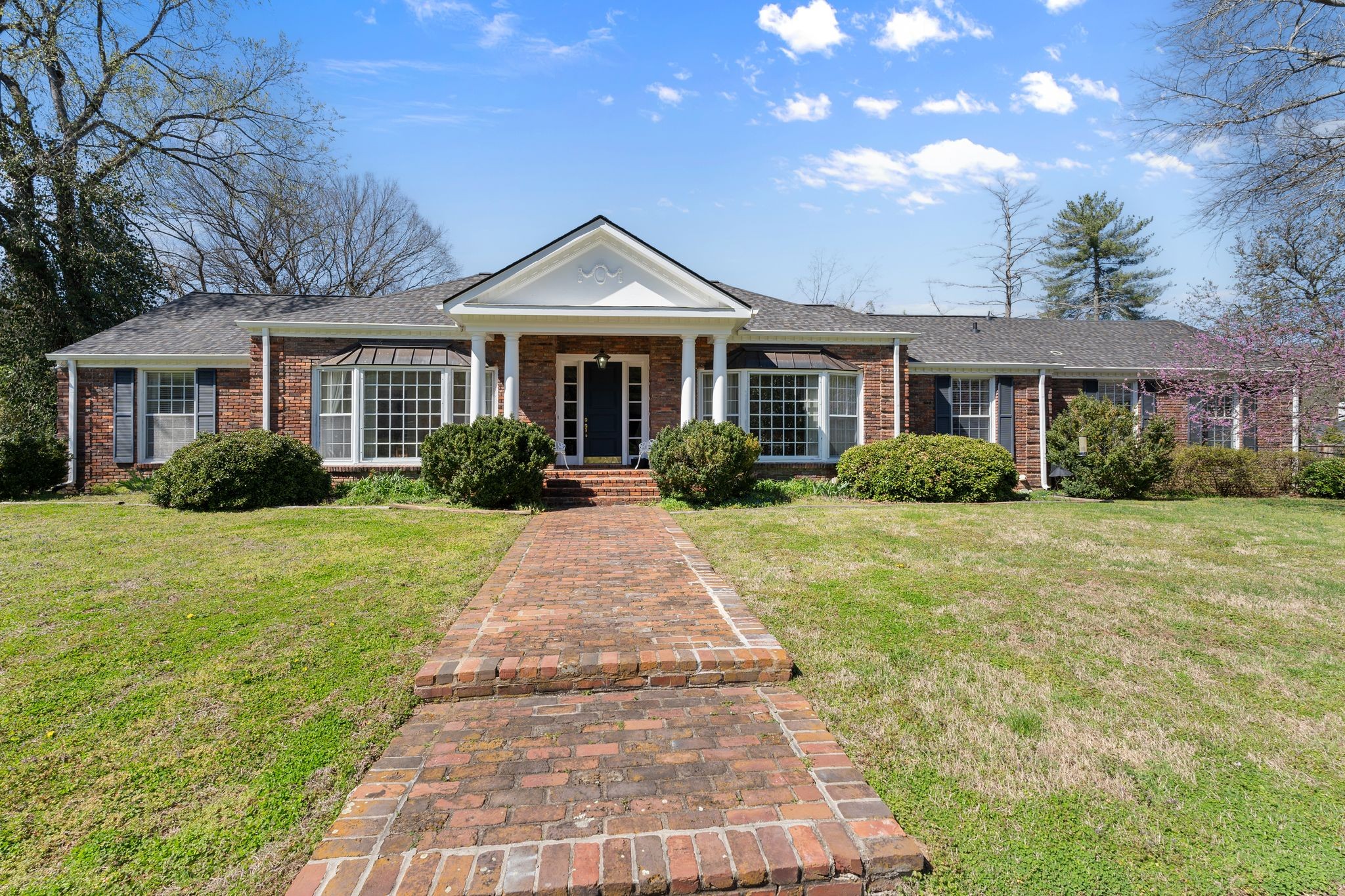 6656 Clearbrook Dr Property Photo 1