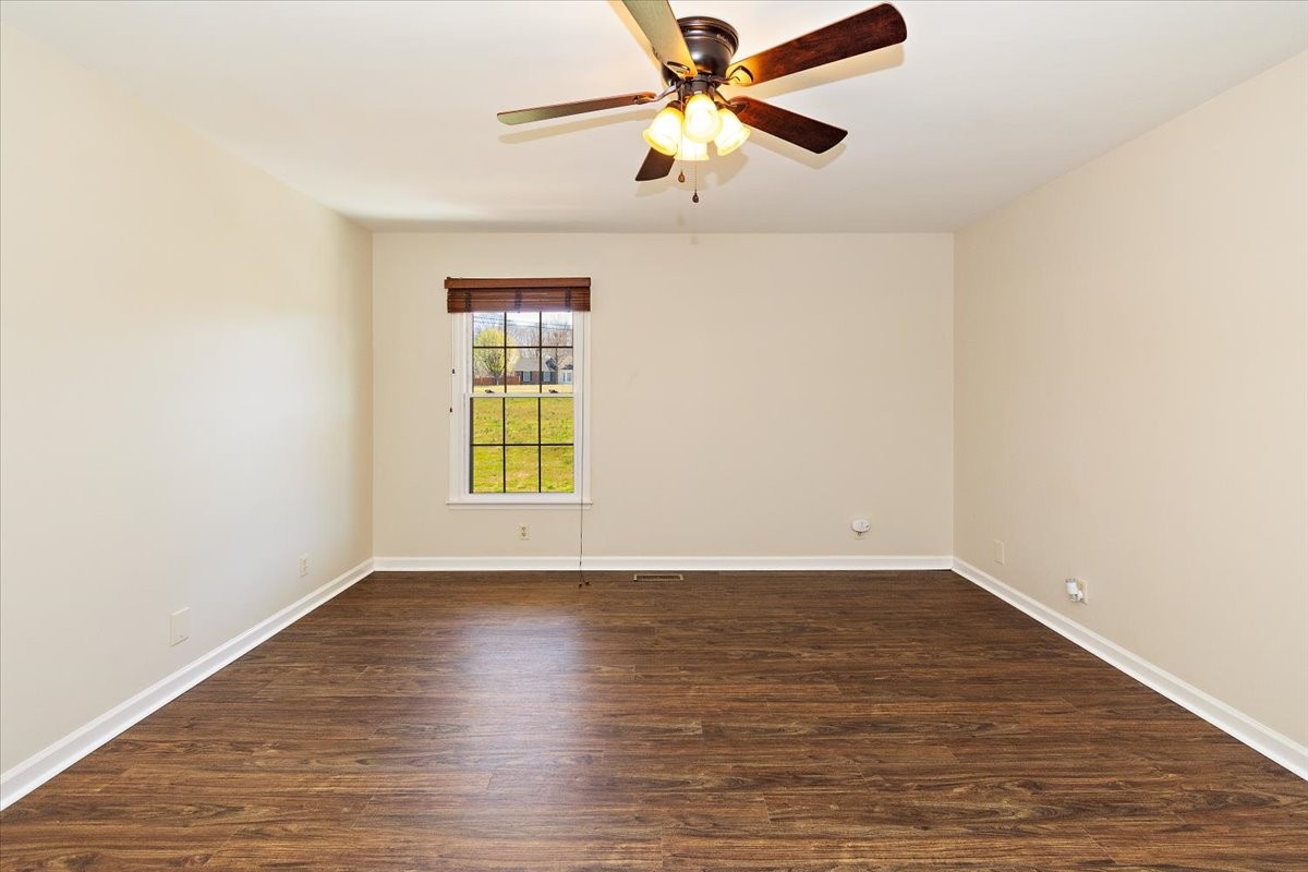 2609 Derby Run Rd Property Photo 17