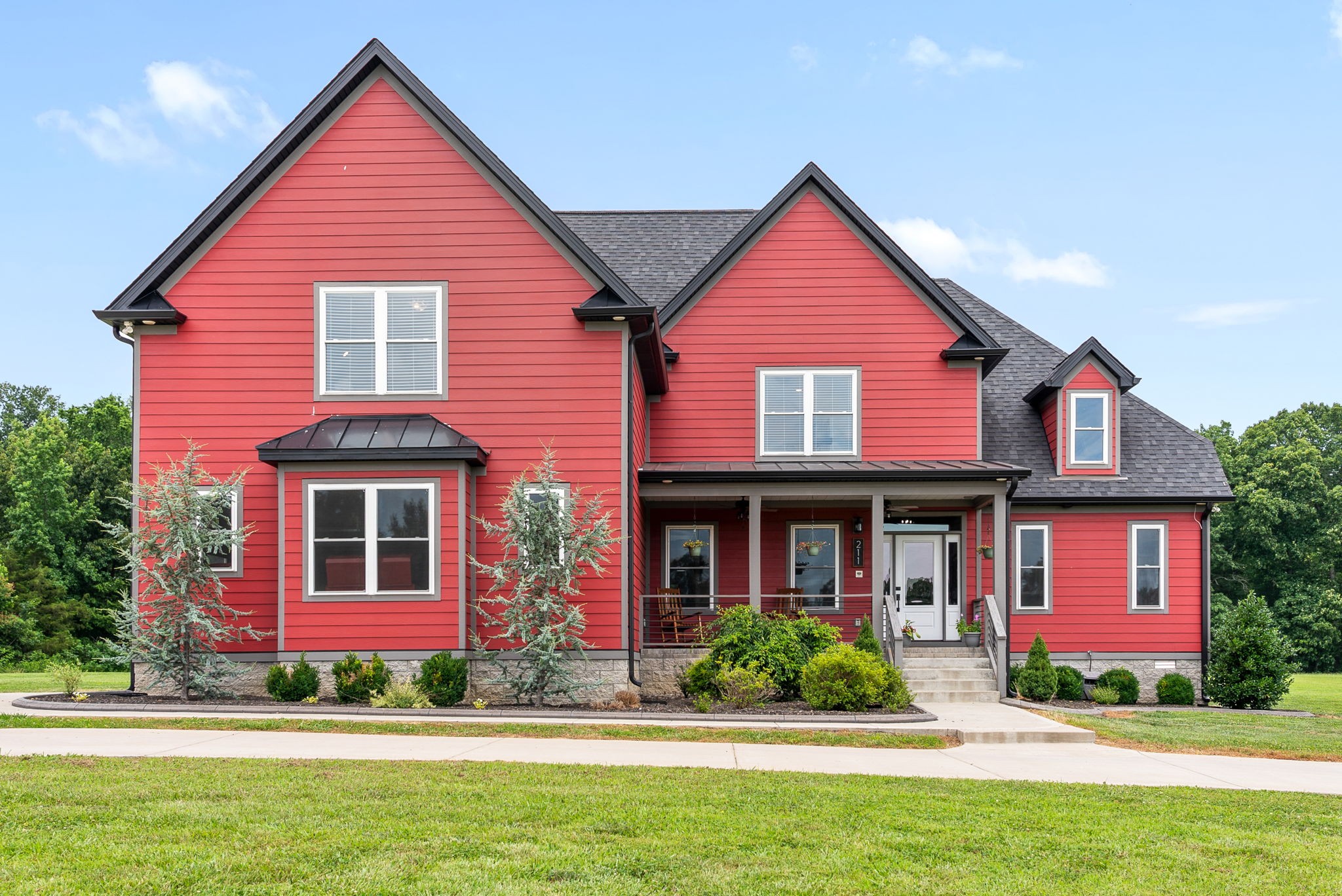 211 Honey Trl Property Photo 1